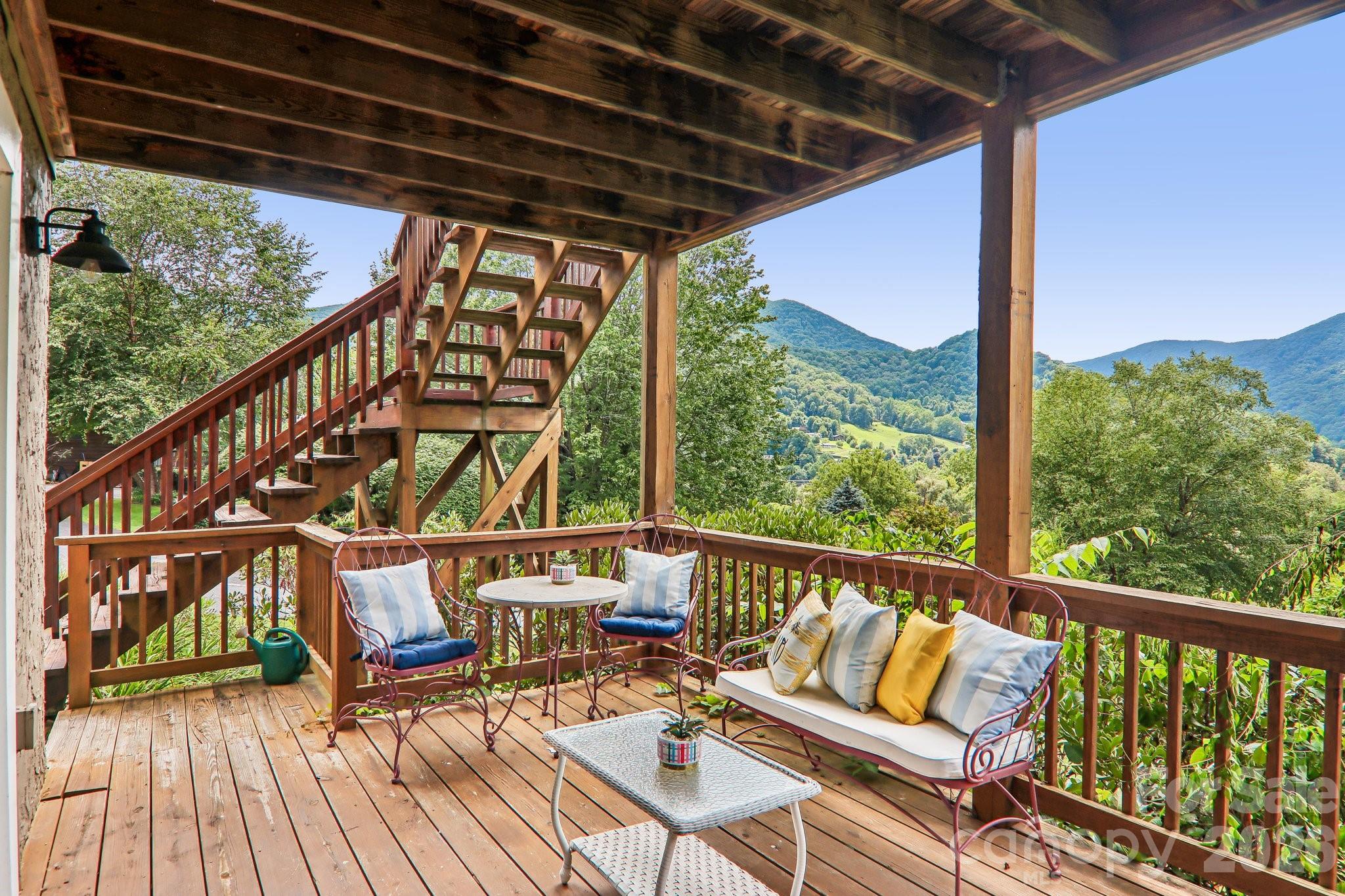 Lower deck has lots of space for entertaining - 169 Highview Drive, Maggie Valley