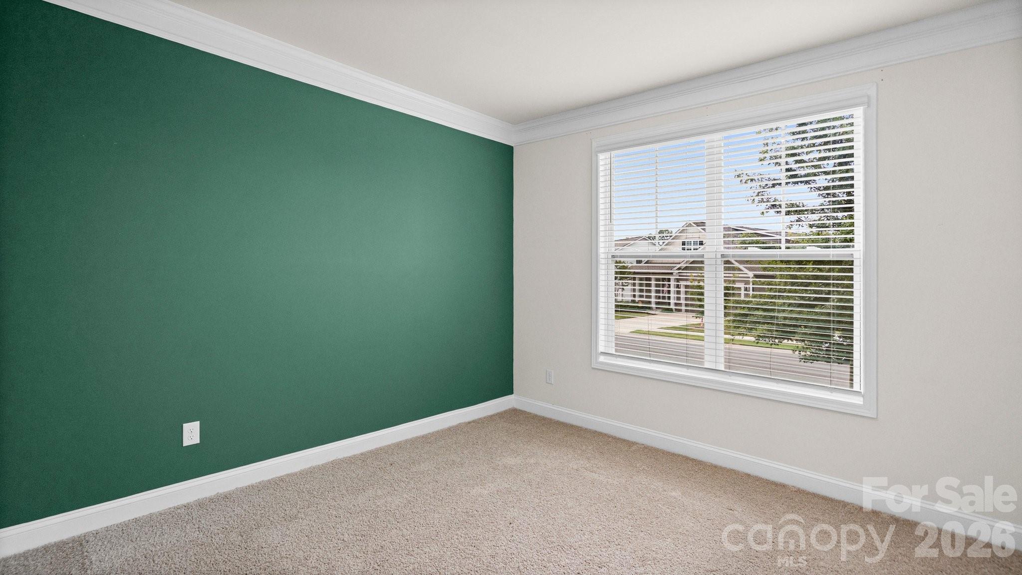Single Family Residence at 1615 Sweetmoss Loop, Denver, photo 4 of 31