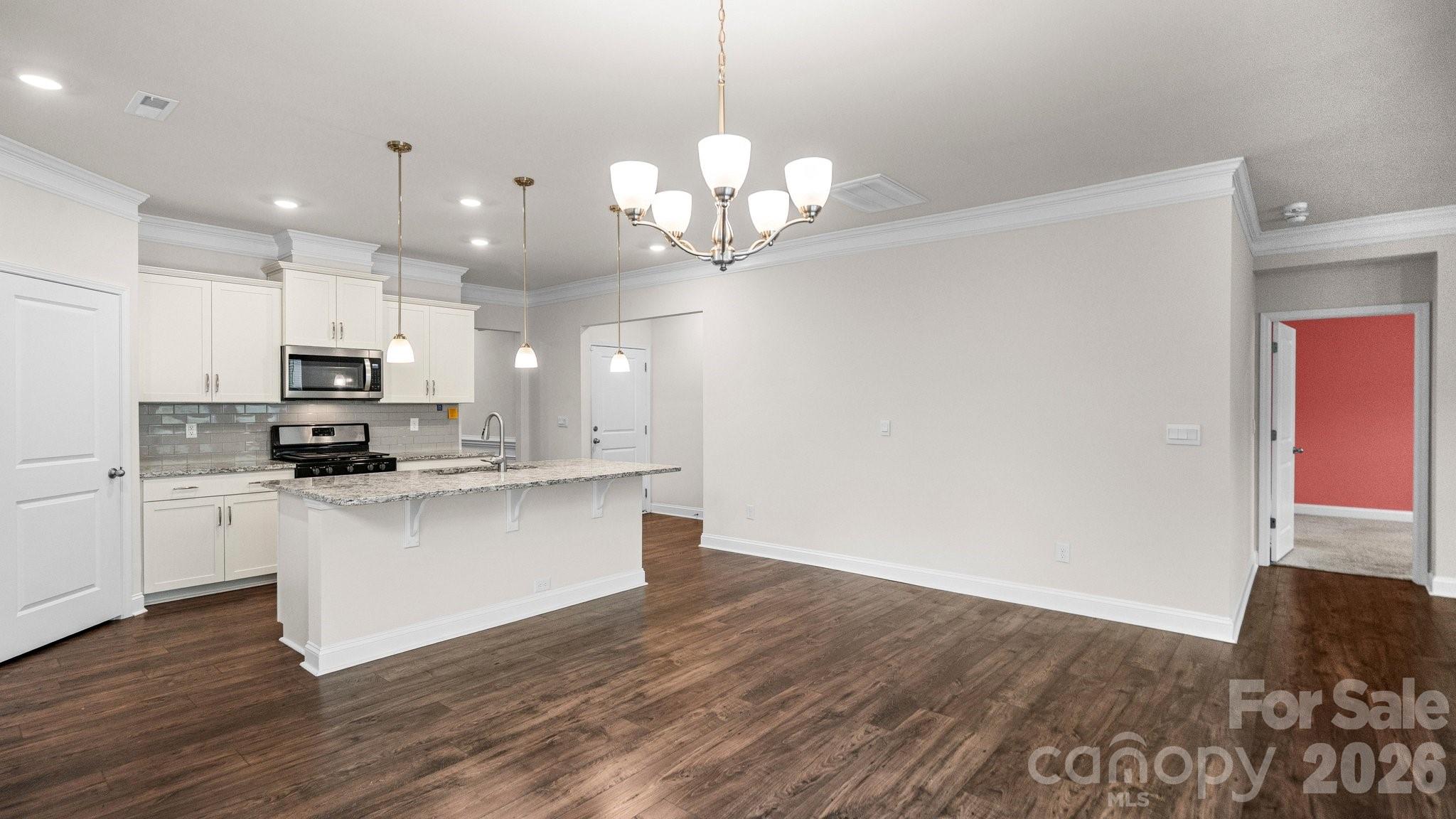 Single Family Residence at 1615 Sweetmoss Loop, Denver, photo 12 of 31