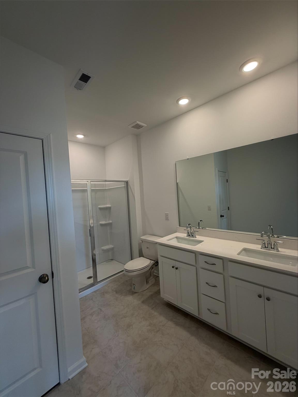 Single Family Residence at 2123 Morning Gold Drive, Maiden, photo 8 of 15