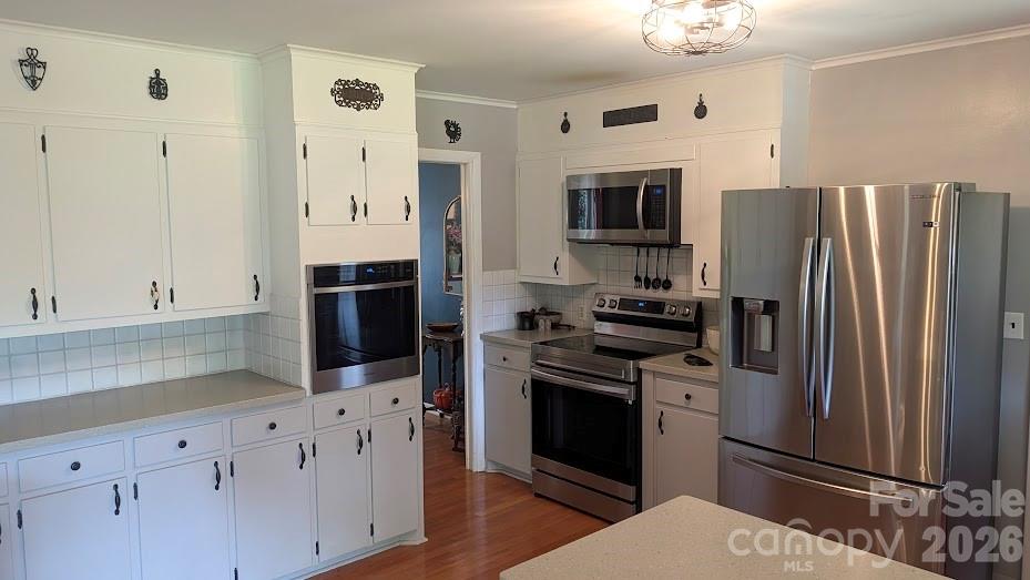 Single Family Residence at 201 S Main Street, Mount Gilead, photo 6 of 32