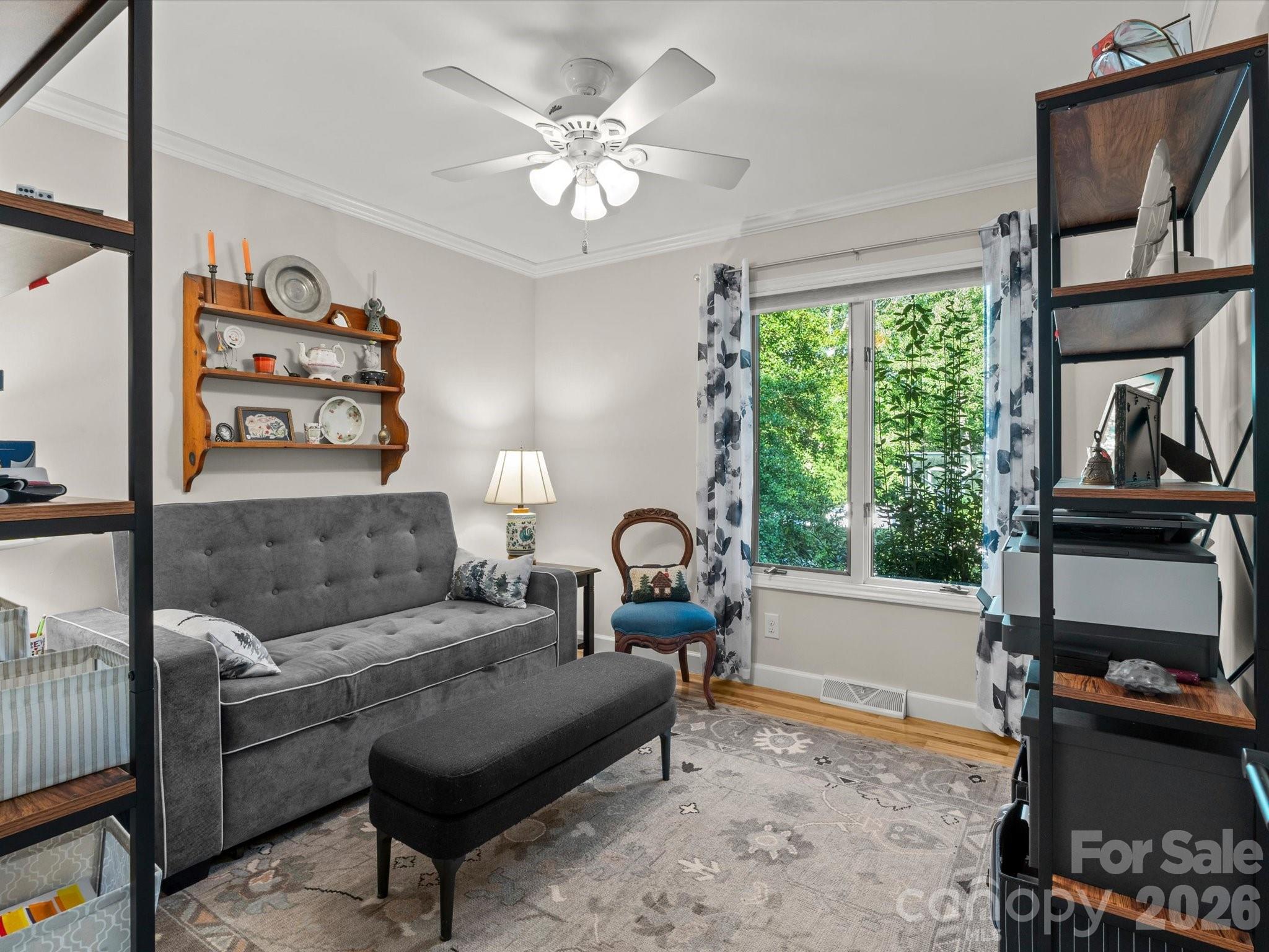 The second bedroom is bright and spacious - 110 Aurora Drive, Asheville