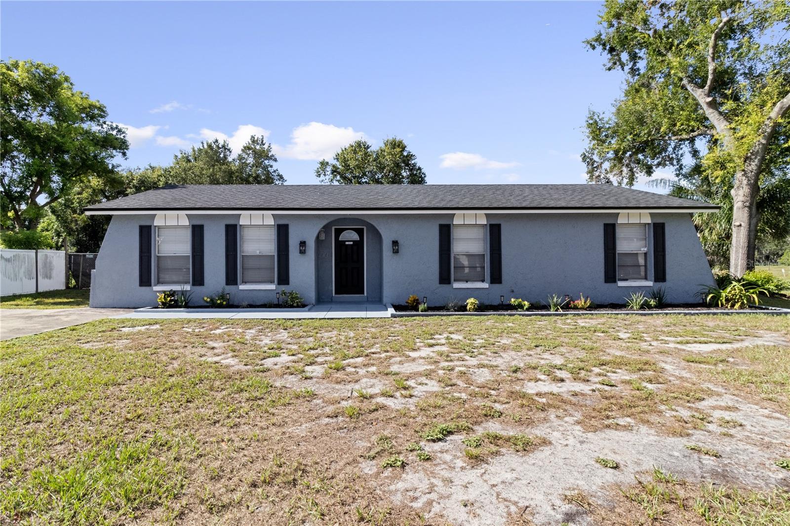 288 CHERRY LAUREL LN