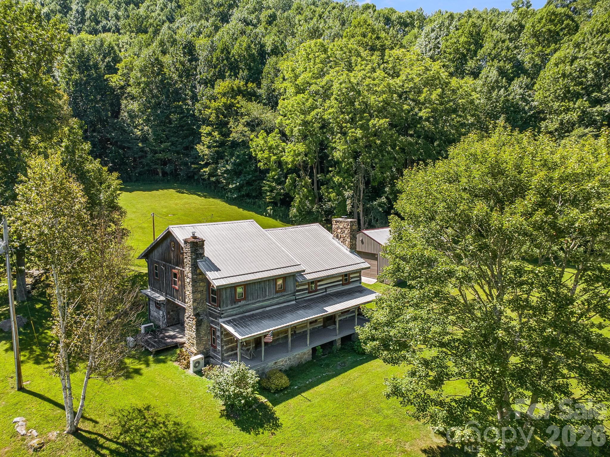 Single Family Residence at 146 Gentry Farm Drive, Hot Springs, photo 29 of 49
