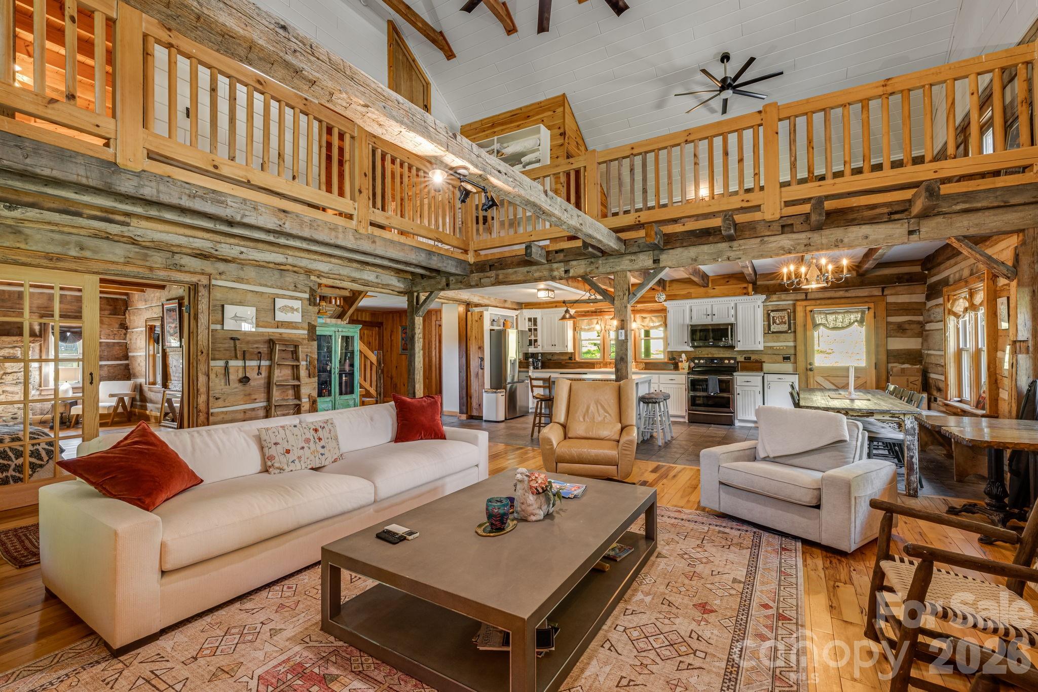 Single Family Residence at 146 Gentry Farm Drive, Hot Springs, photo 3 of 49