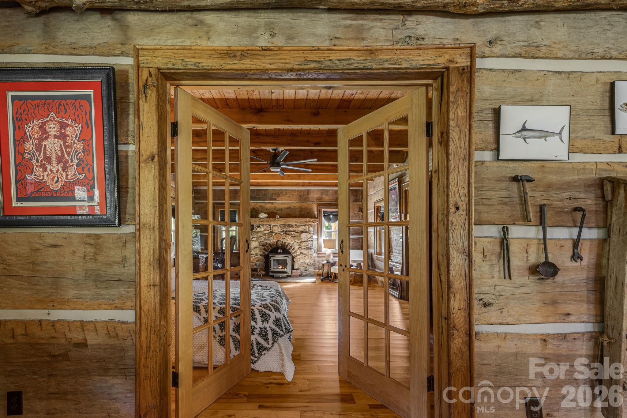 Single Family Residence at 146 Gentry Farm Drive, Hot Springs, photo 15 of 49