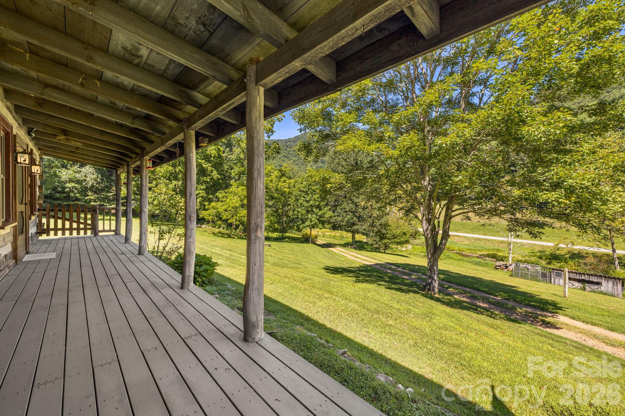 Front porch - 146 Gentry Farm Drive, Hot Springs