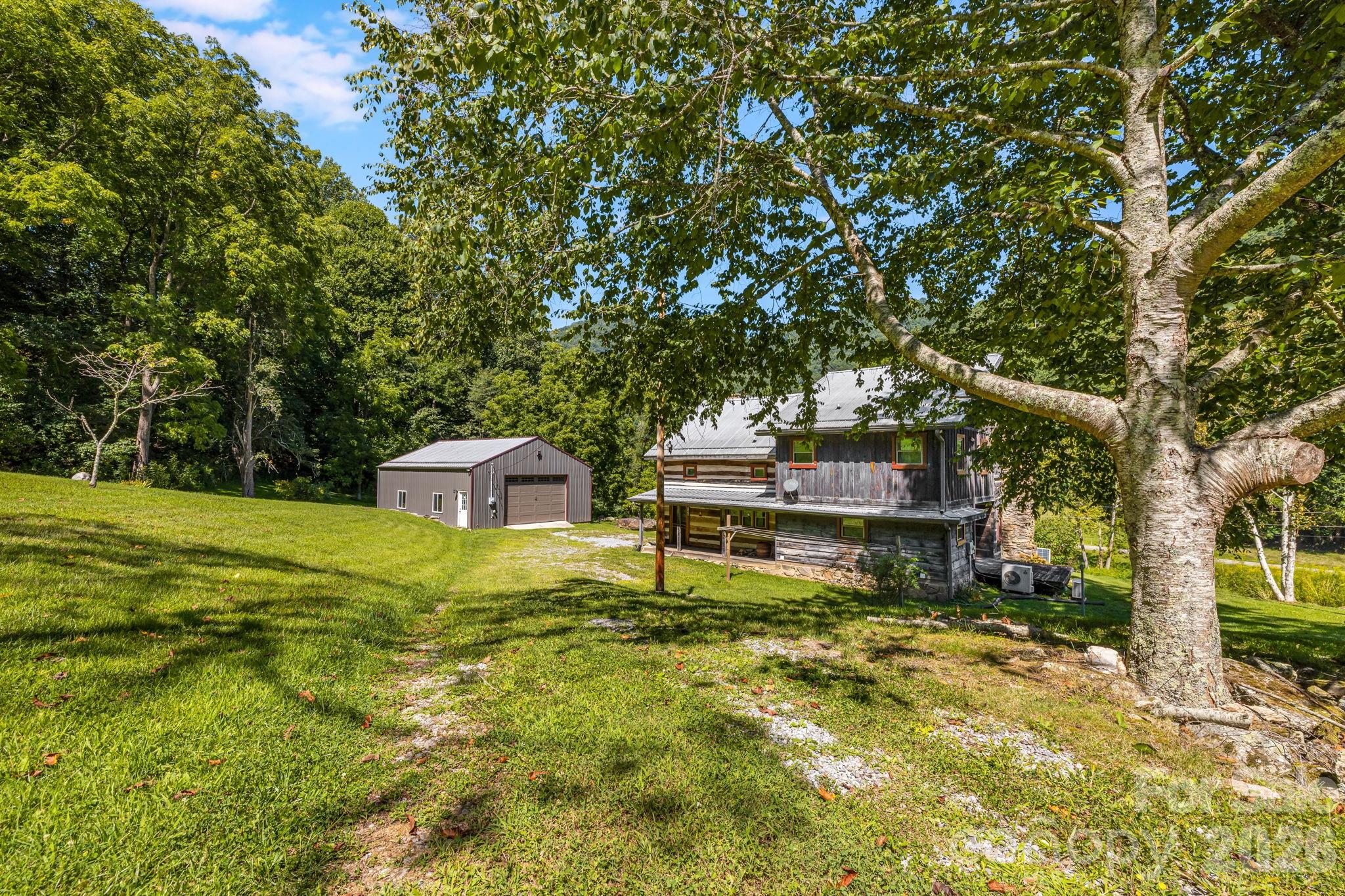 Single Family Residence at 146 Gentry Farm Drive, Hot Springs, photo 43 of 49