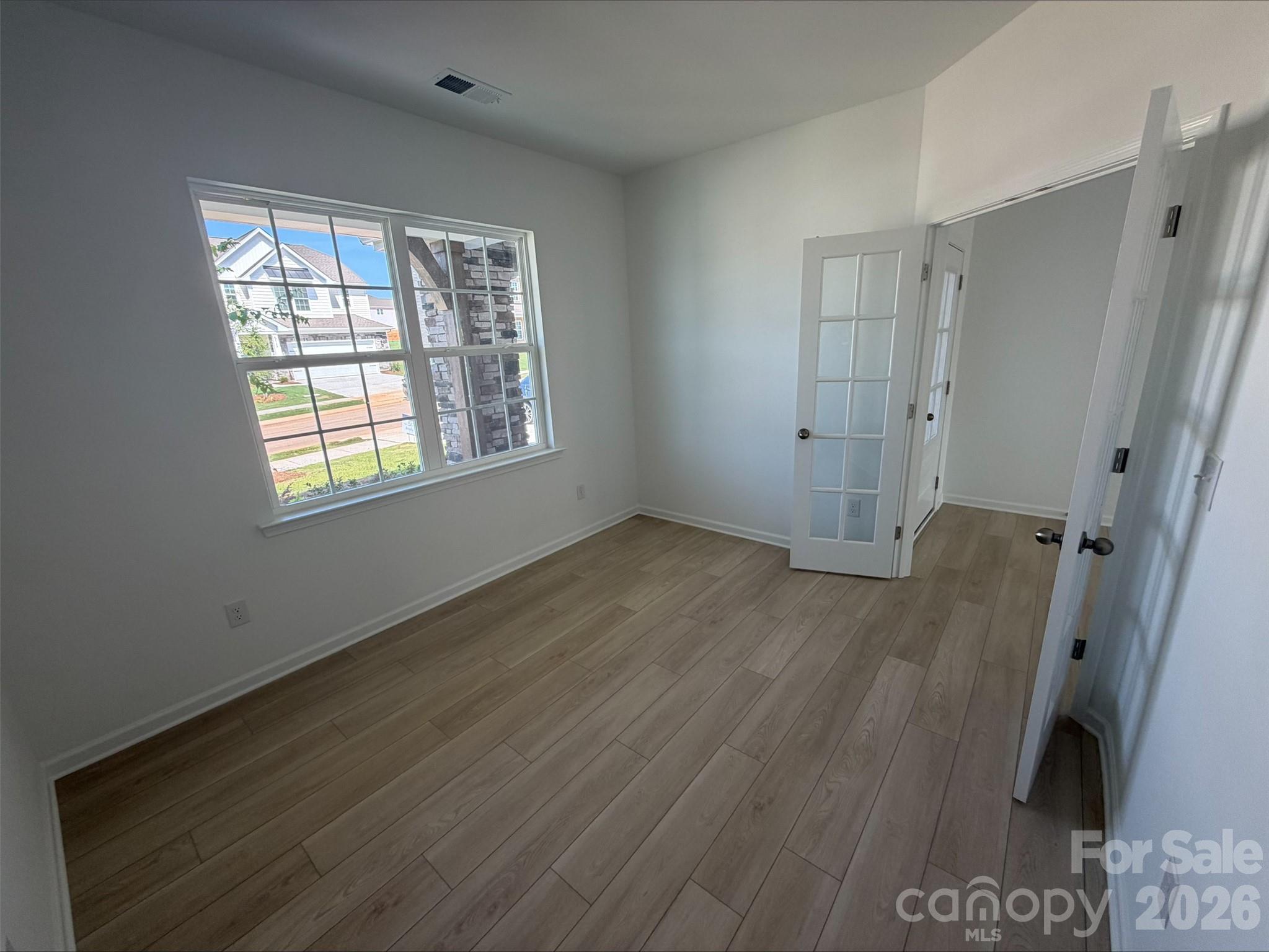 Single Family Residence at 2117 Morning Gold Drive, Maiden, photo 5 of 16