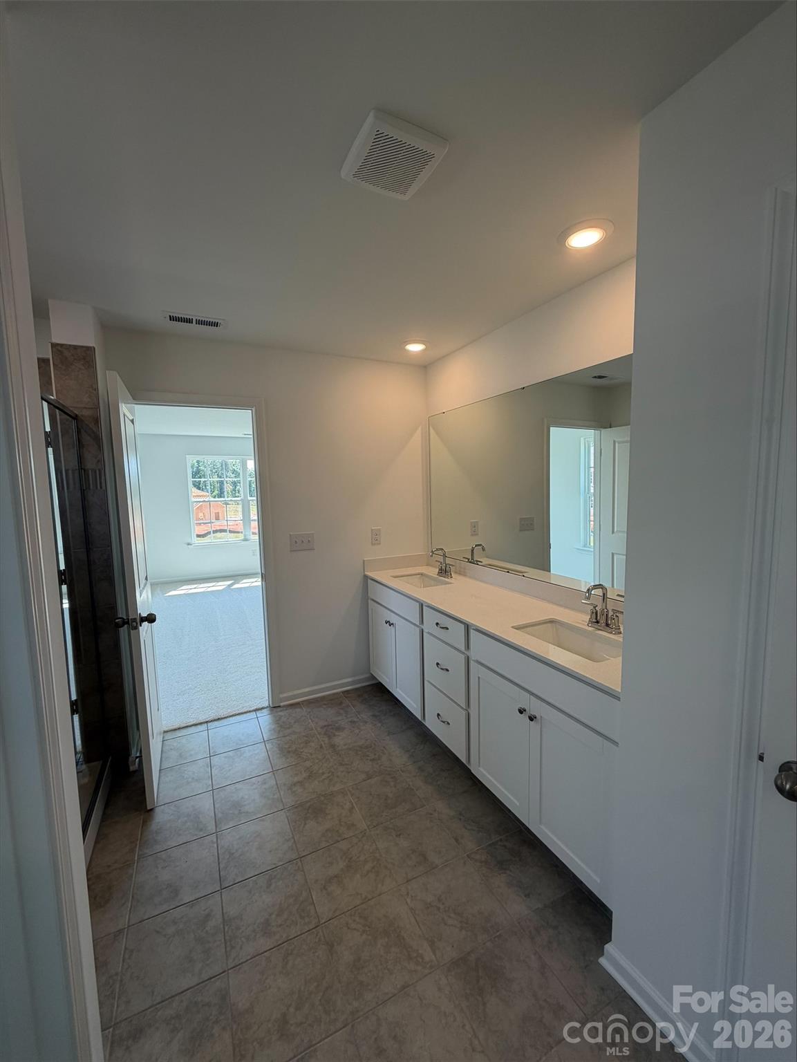 Single Family Residence at 2117 Morning Gold Drive, Maiden, photo 12 of 16