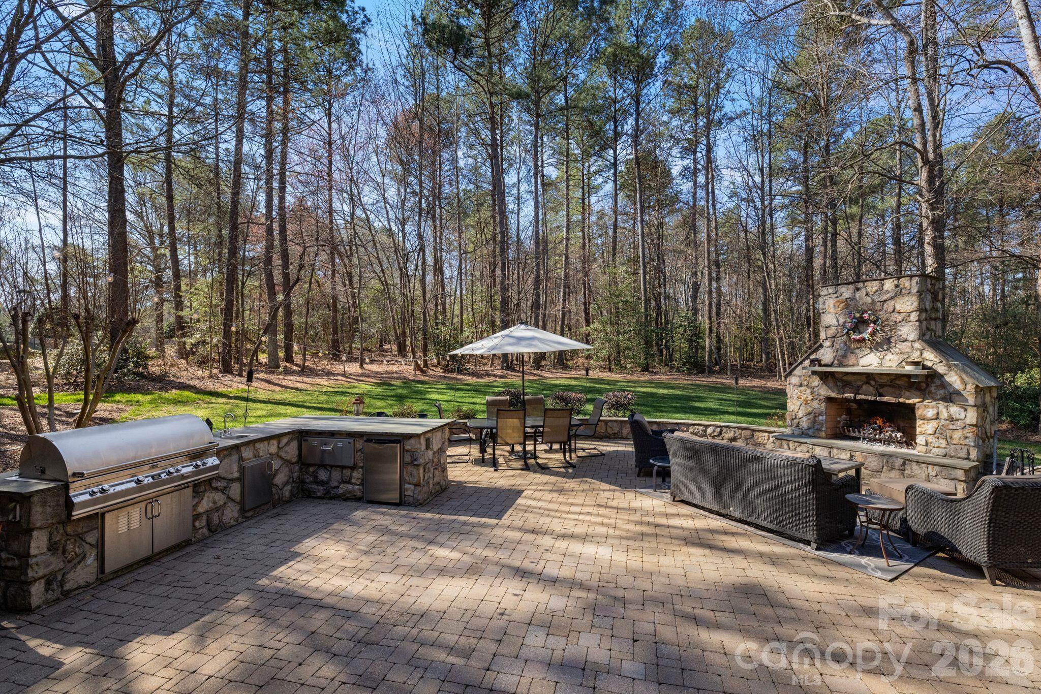 Single Family Residence at 2379 Metcalf Drive, Sherrills Ford, photo 5 of 44