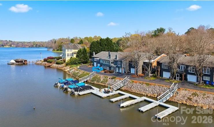 Lakeside boat slips to main channel - 2200 6th Street NW, Hickory
