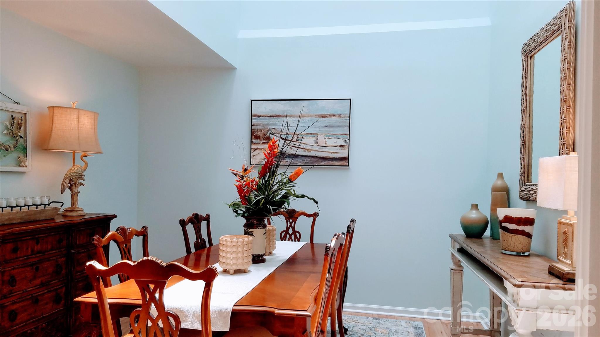 Great Room is large and configurable - 2200 6th Street NW, Hickory