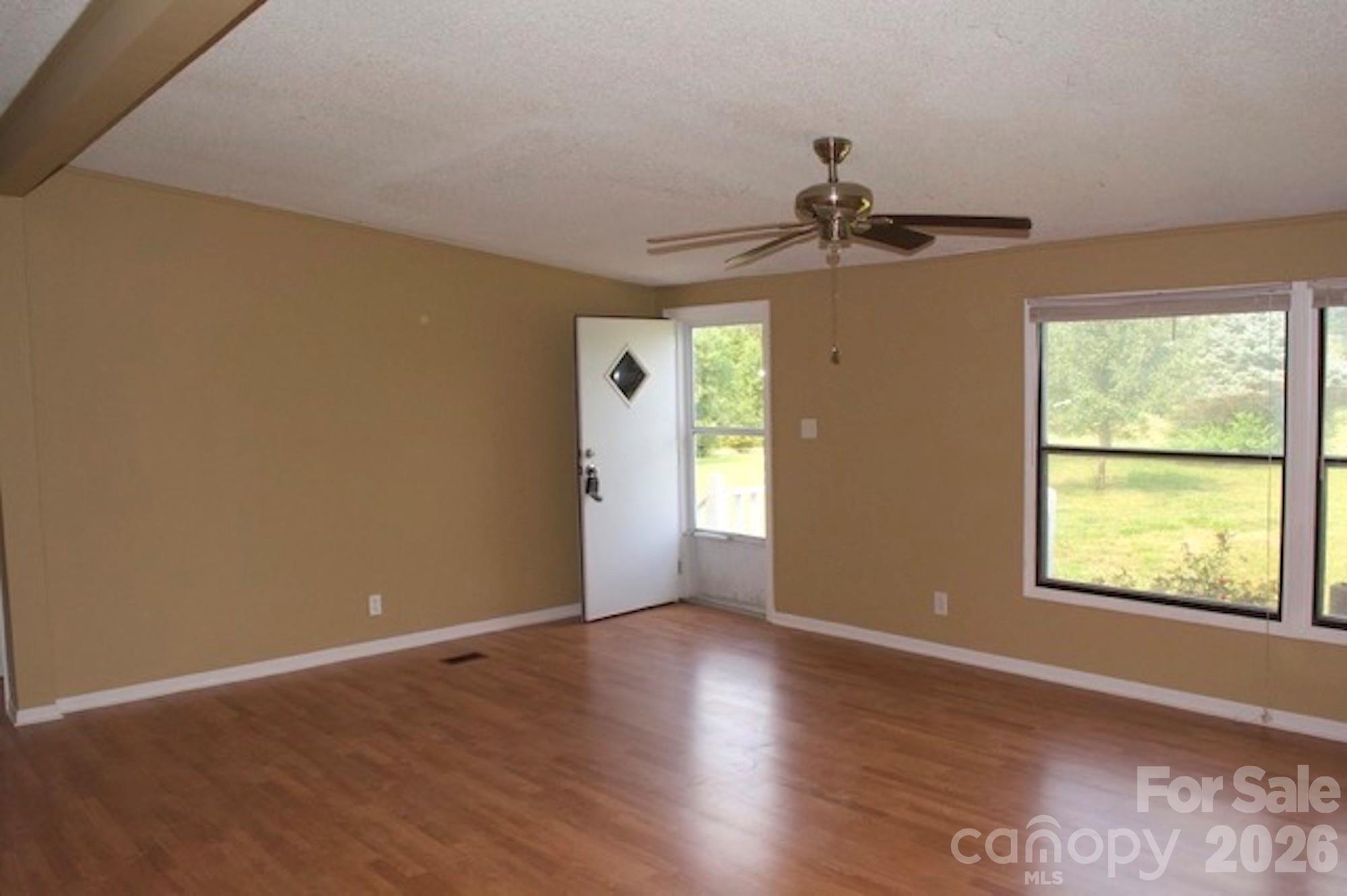 Single Family Residence at 1016 Bethesda Road, Statesville, photo 3 of 27