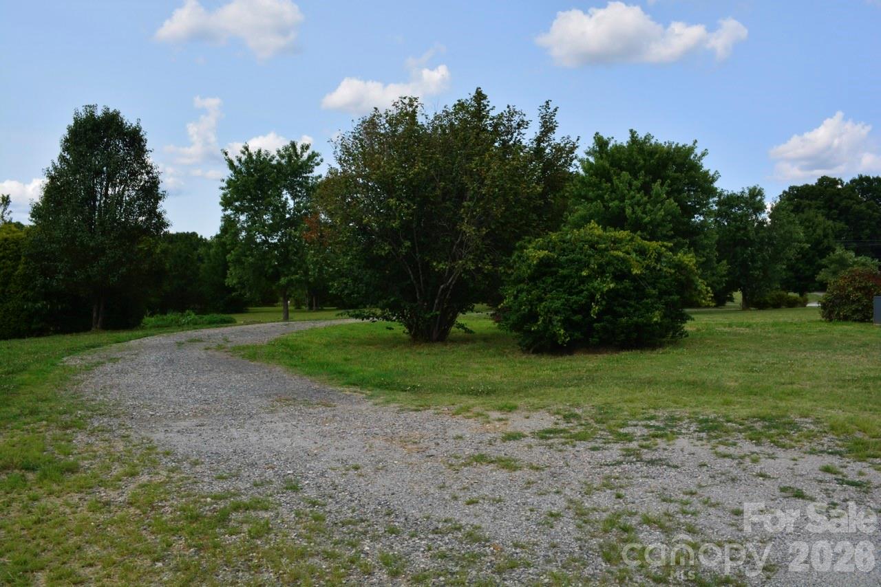 Single Family Residence at 1016 Bethesda Road, Statesville, photo 21 of 27