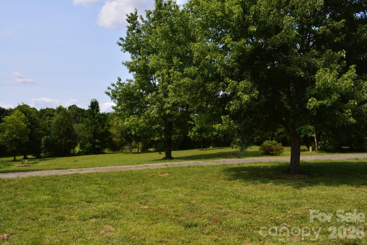 Single Family Residence at 1016 Bethesda Road, Statesville, photo 24 of 27