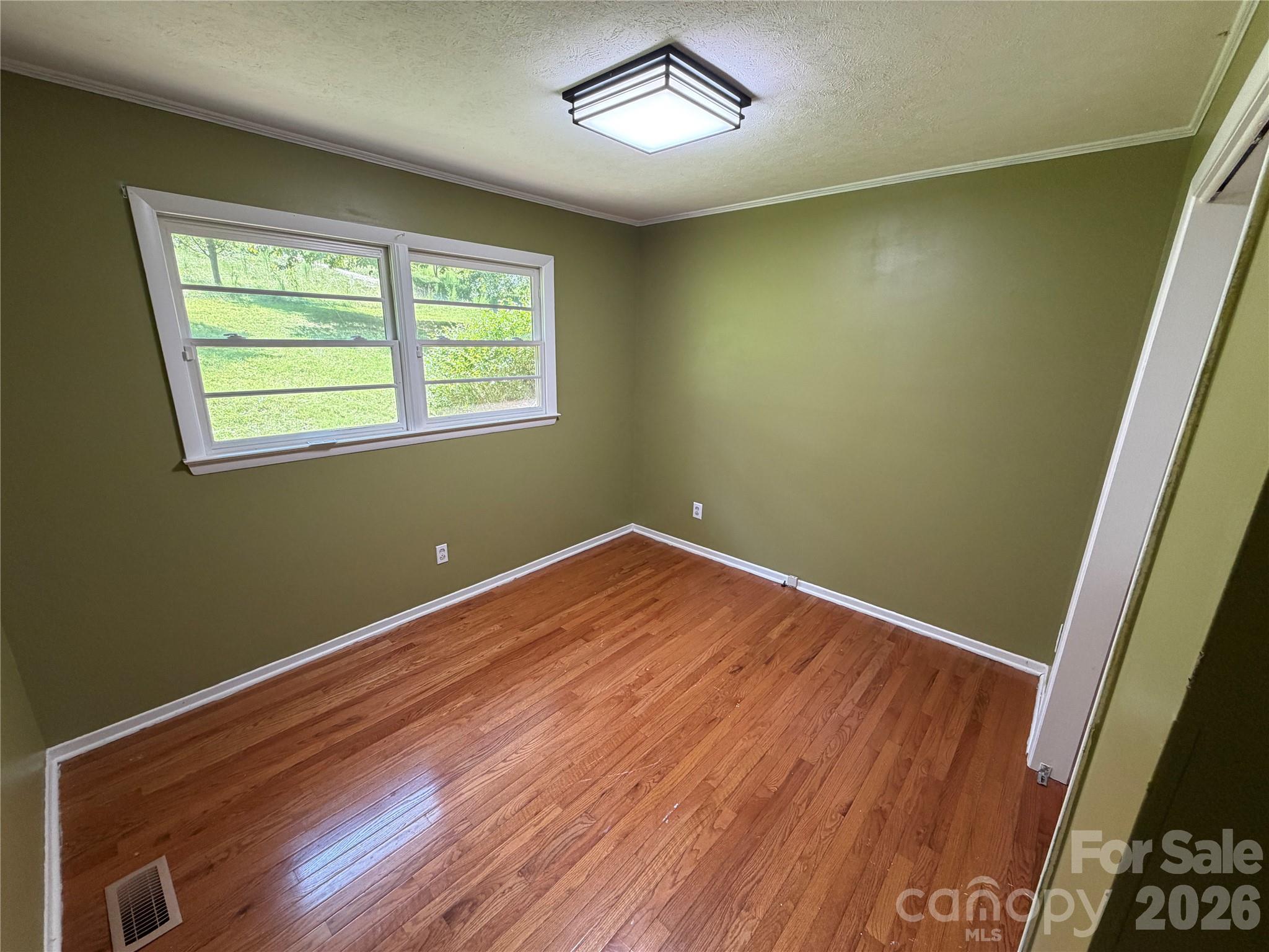 Single Family Residence at 517 Goldwater Street, Shelby, photo 15 of 26