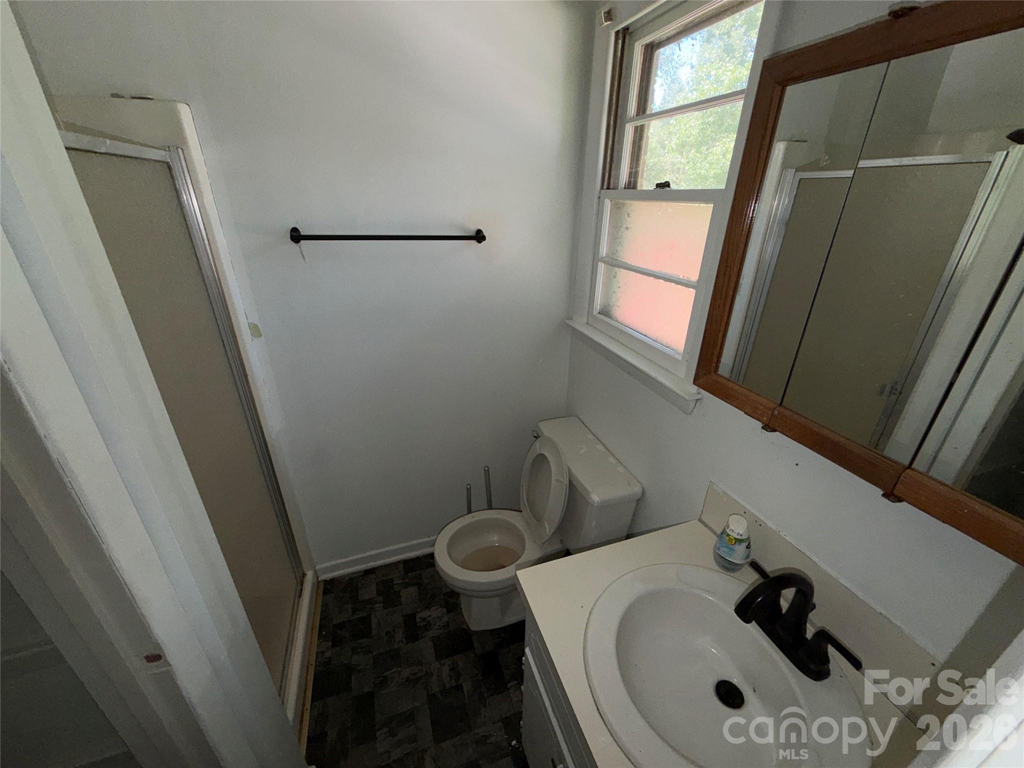 Single Family Residence at 517 Goldwater Street, Shelby, photo 21 of 26