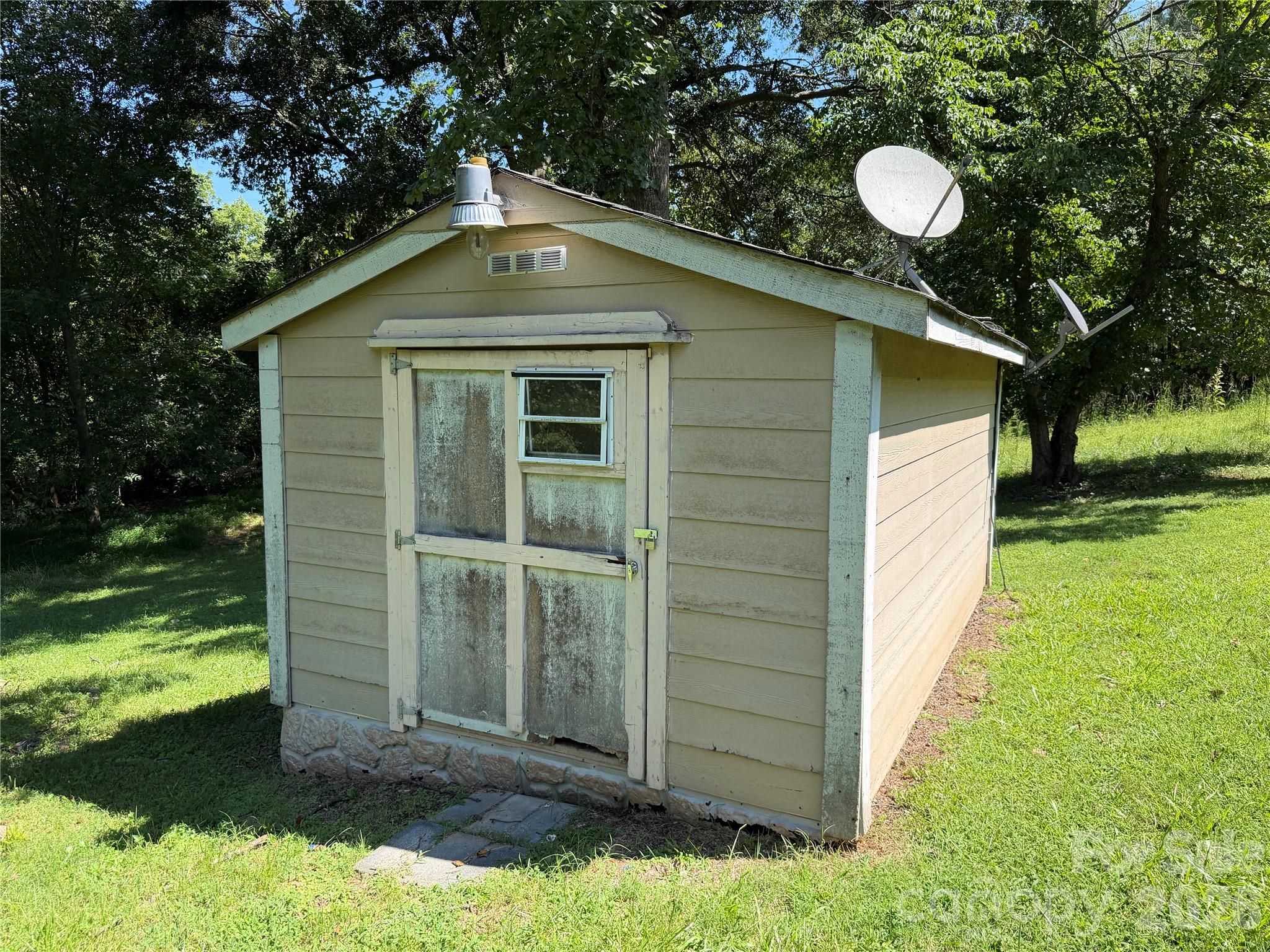 Single Family Residence at 517 Goldwater Street, Shelby, photo 23 of 26