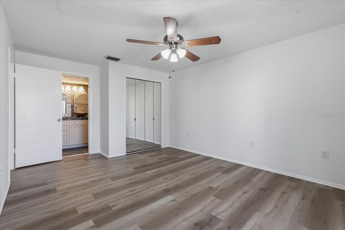 Primary Suite #1 - 240 WINDWARD PSGE #702, CLEARWATER