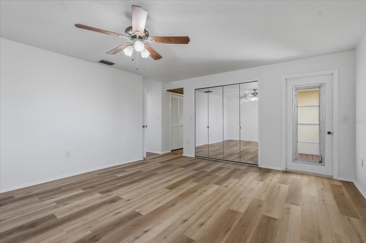 Primary Suite #1 - 240 WINDWARD PSGE #702, CLEARWATER