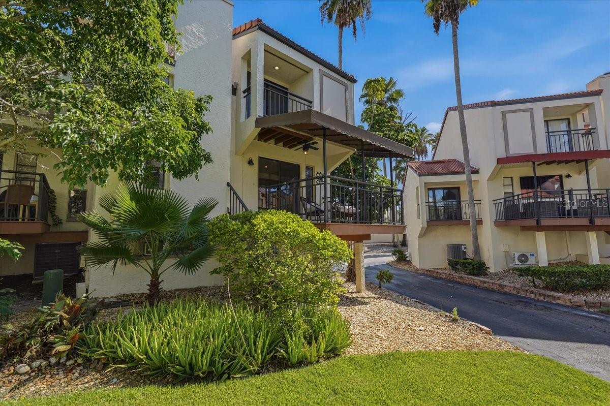 A few steps from the pool as well! - 240 WINDWARD PSGE #702, CLEARWATER