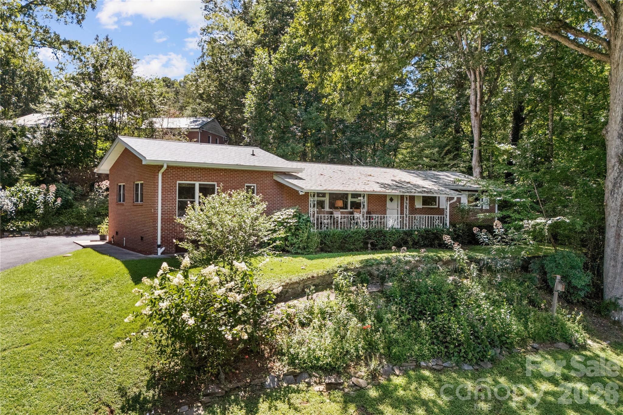 Single Family Residence at 106 Holly Lane, Brevard, photo 3 of 30