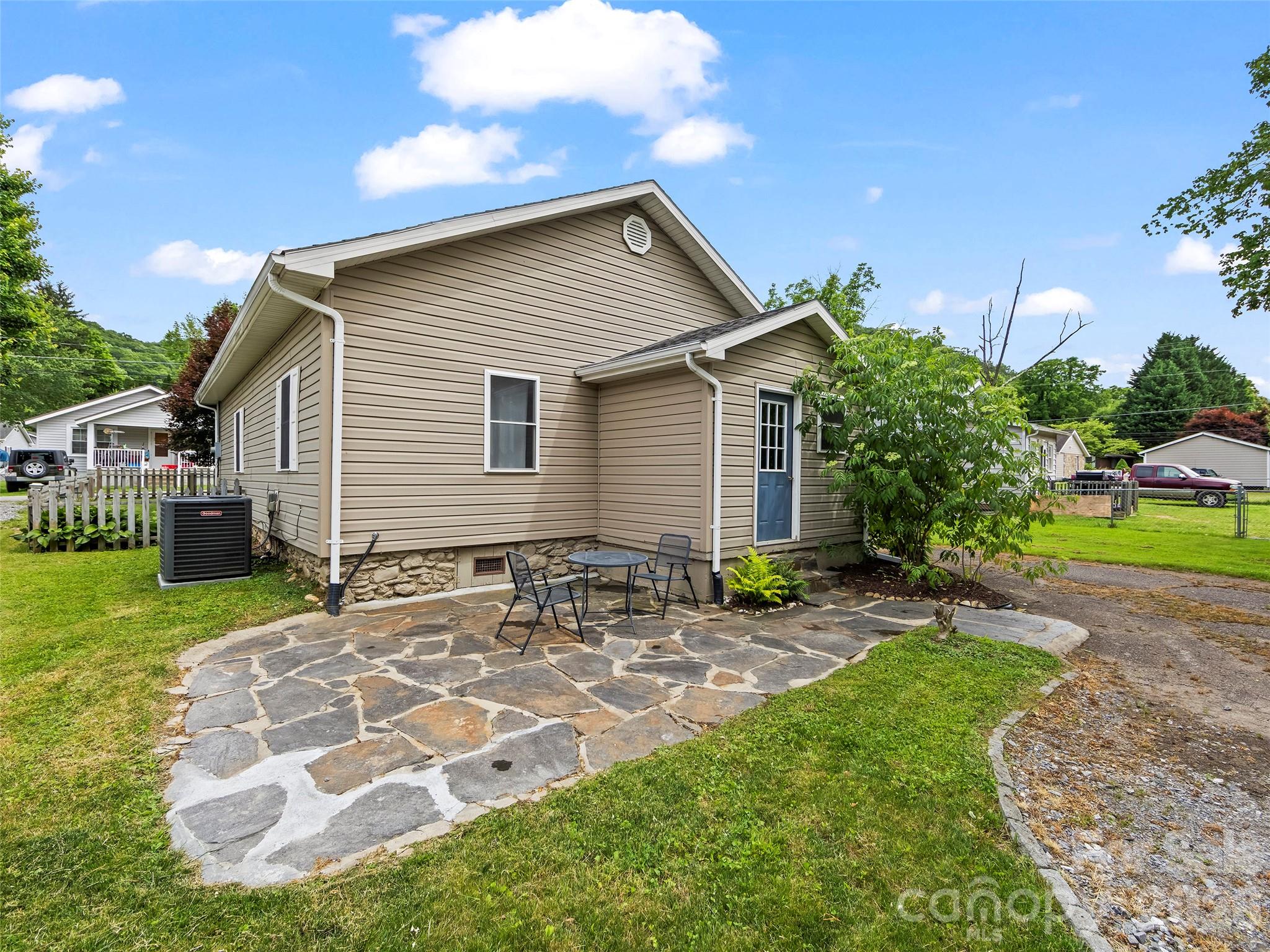 Single Family Residence at 43 Avery Street, Waynesville, photo 27 of 34