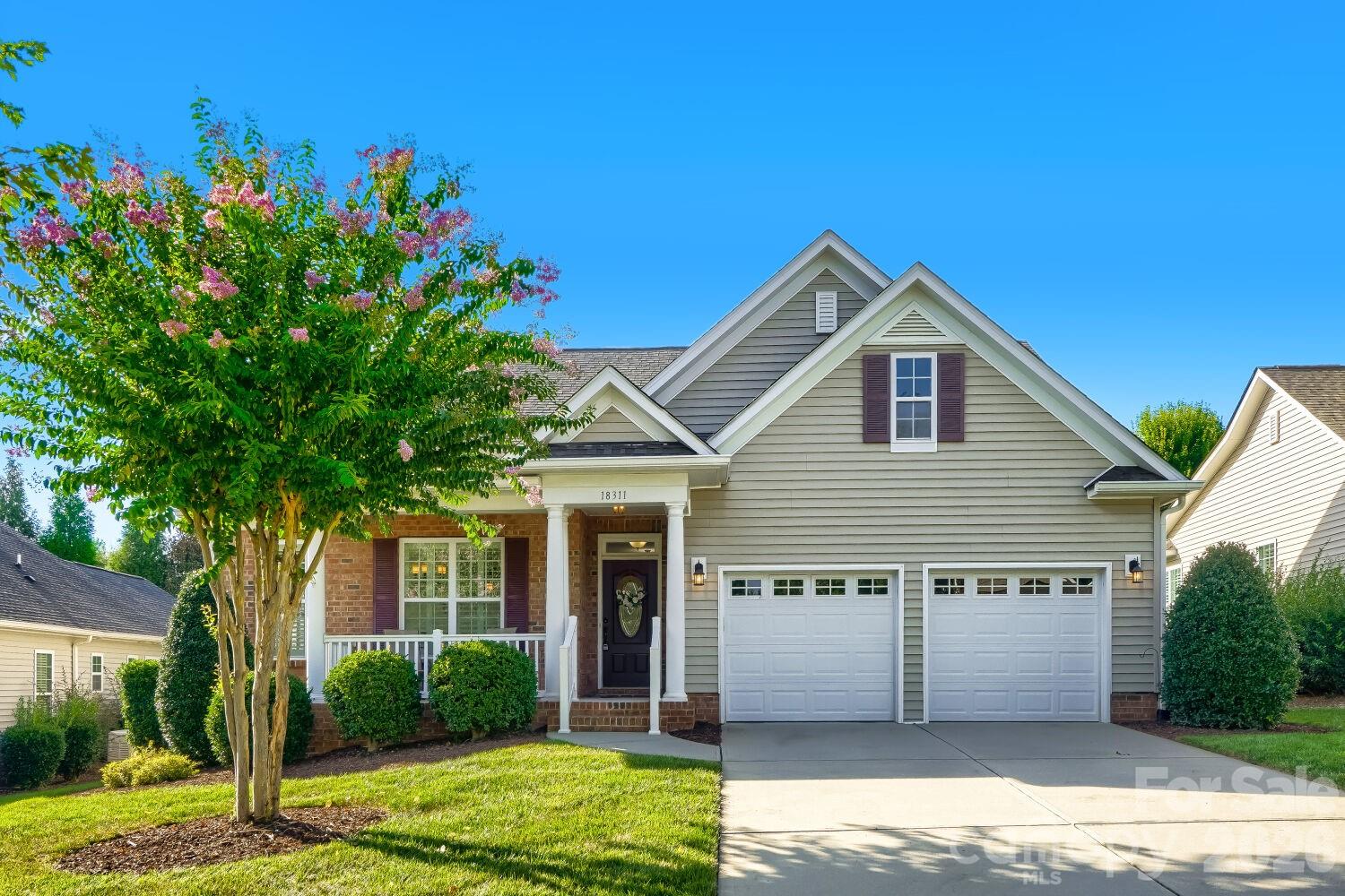 Single Family Residence at 18311 Glenealy Drive, Cornelius, photo 40 of 40