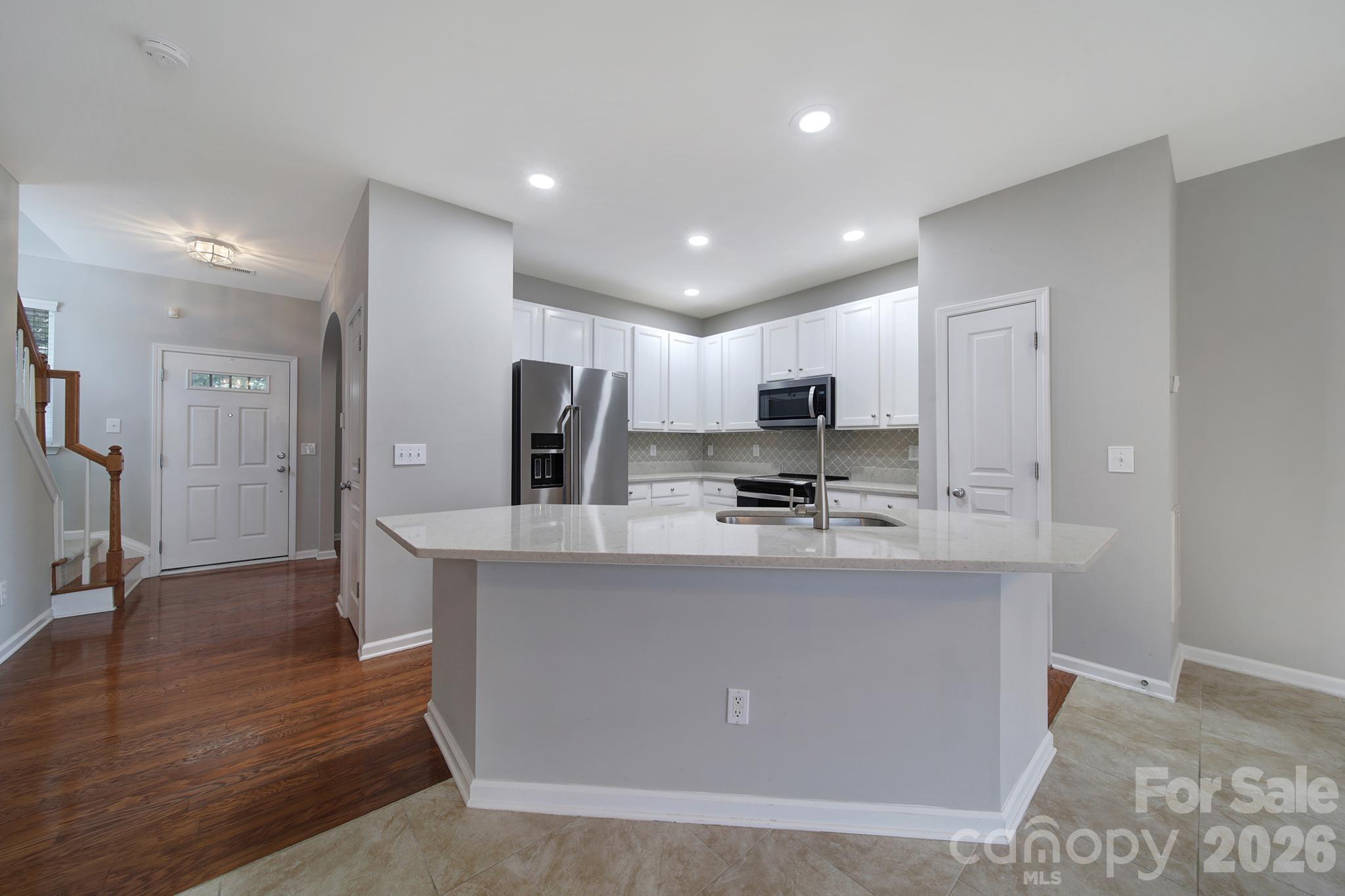 Townhouse at 1168 Drummond Lane, Matthews, photo 6 of 42