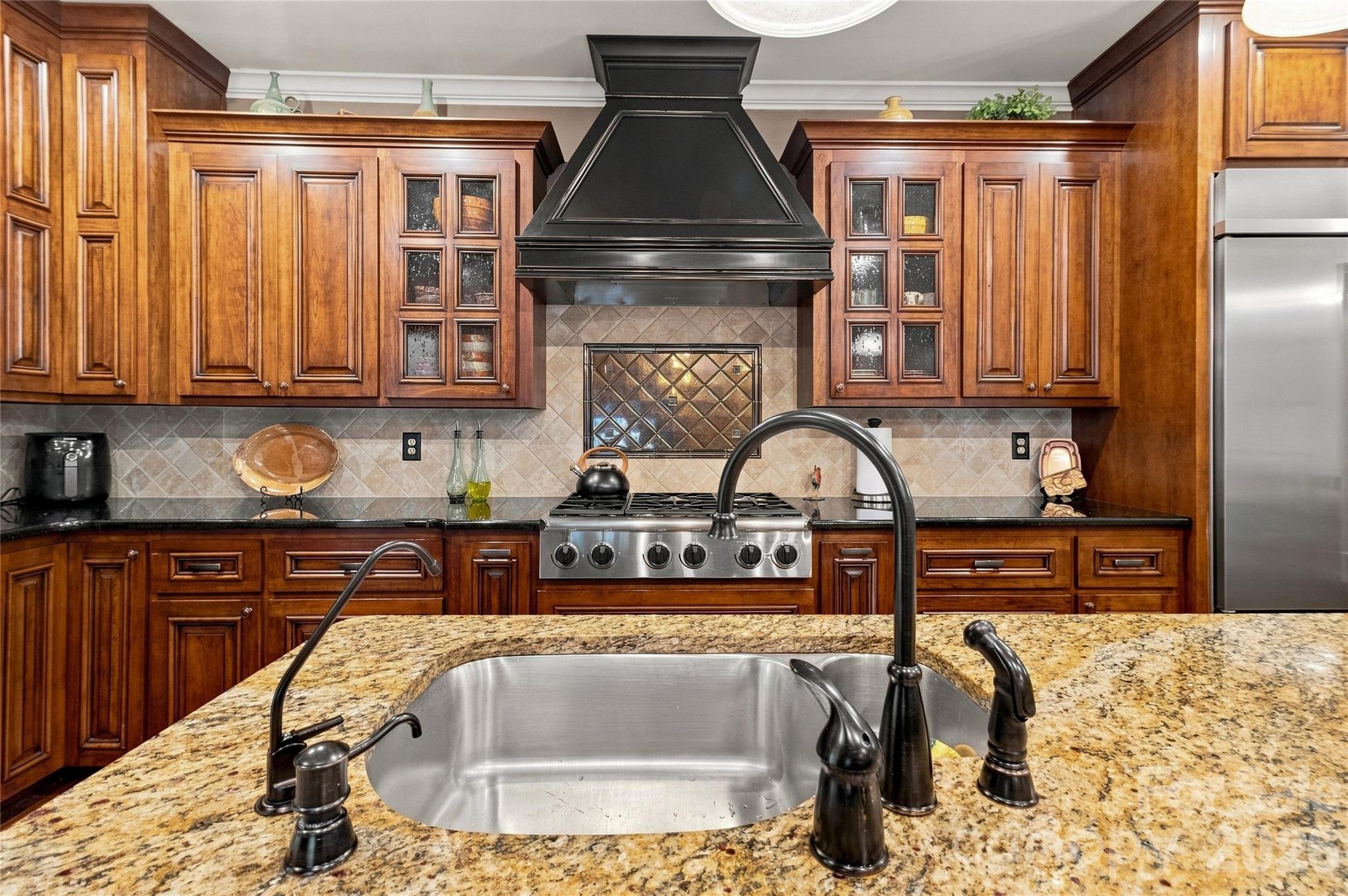 Single Family Residence at 1808 Country Garden Drive, Shelby, photo 18 of 48