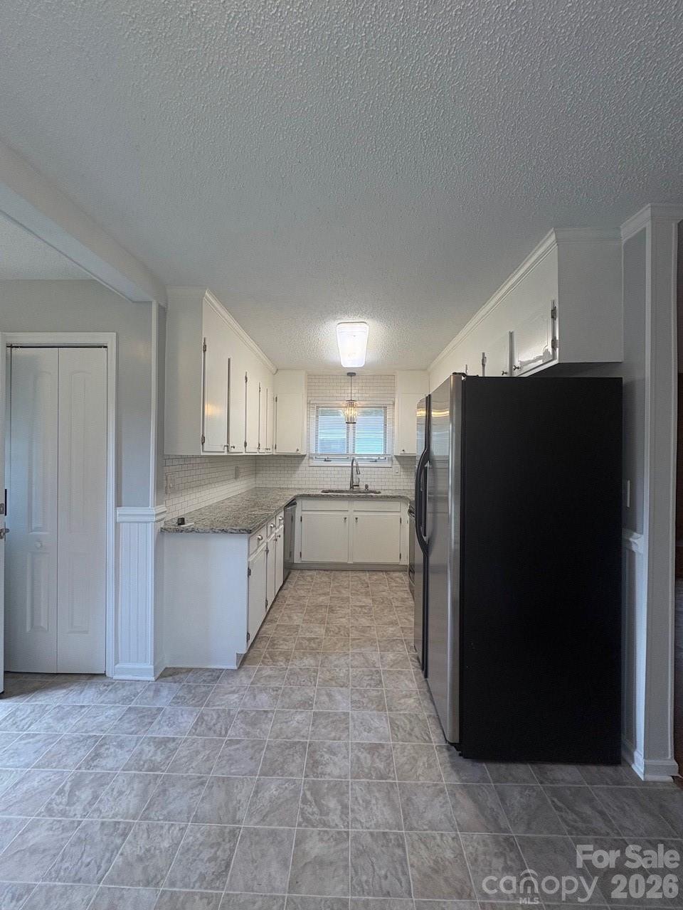 Single Family Residence at 107 Ephraim Drive, Salisbury, photo 6 of 23