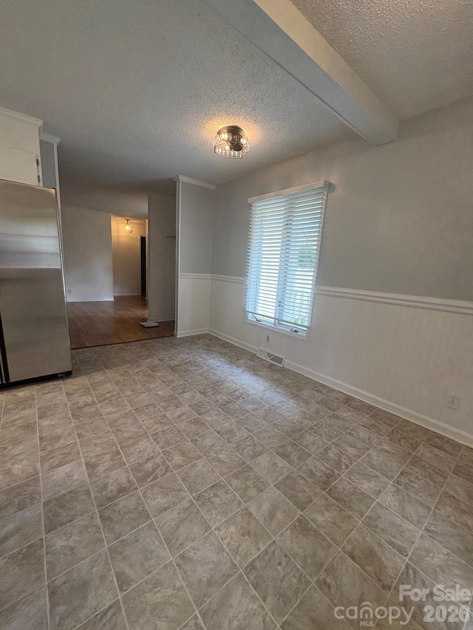 Single Family Residence at 107 Ephraim Drive, Salisbury, photo 7 of 23