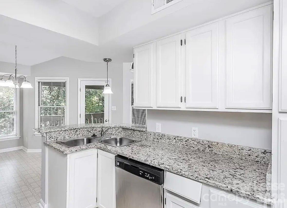 Condominium at 109 Killam Court, Cary, photo 3 of 10