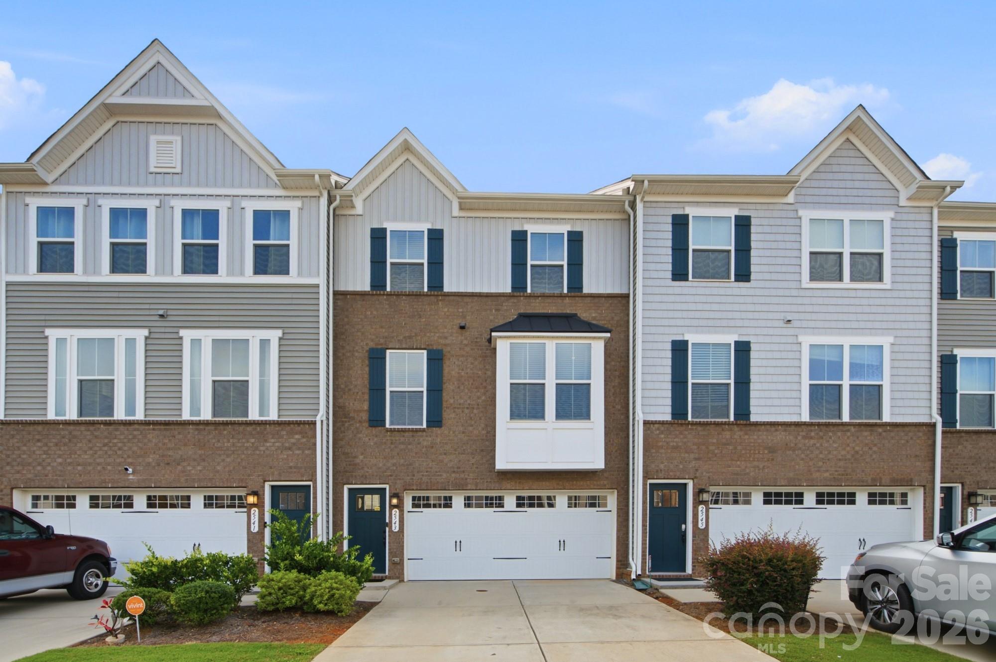 2543 Grantham Place Drive