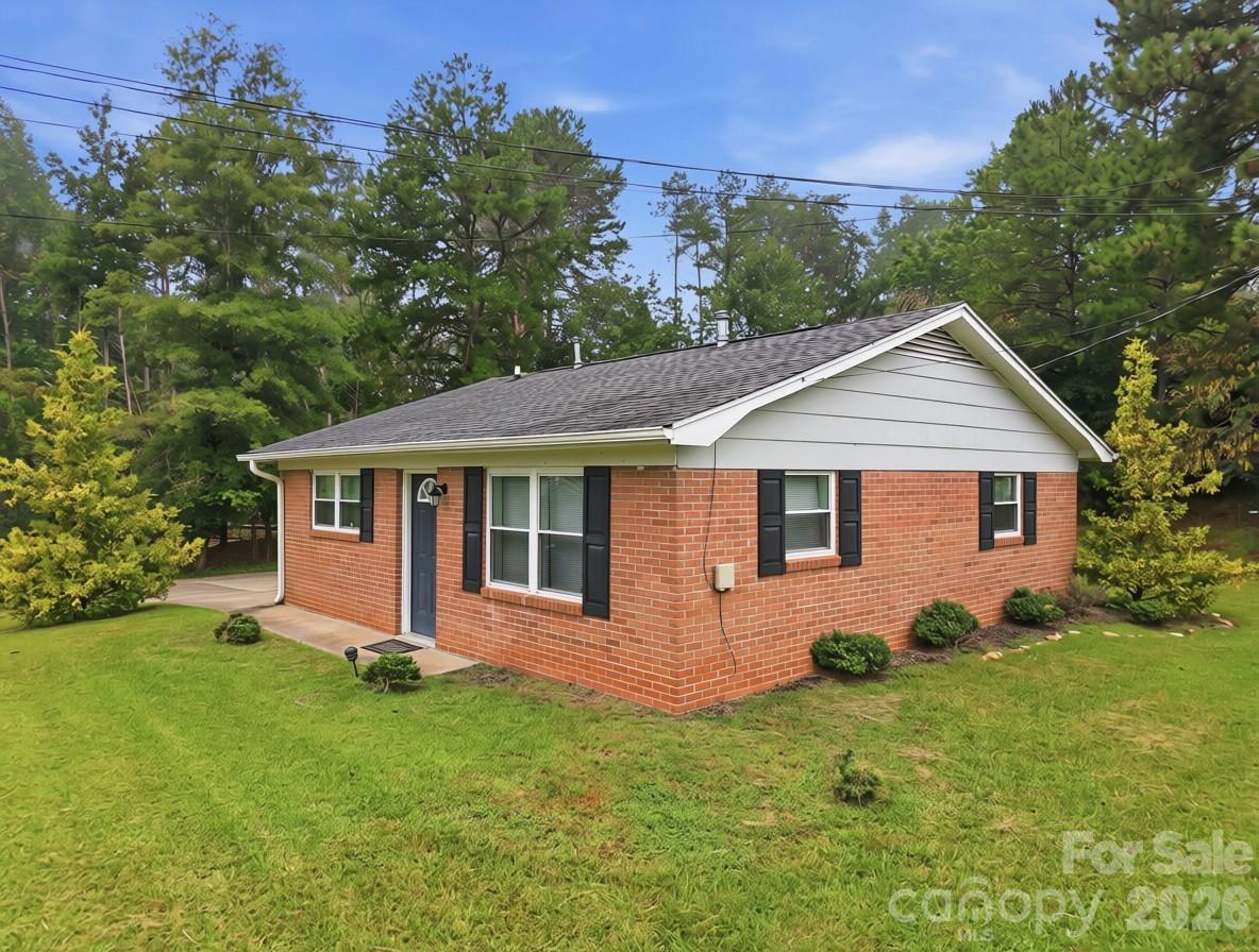 Single Family Residence at 209 Roberson Road, Forest City, photo 2 of 16