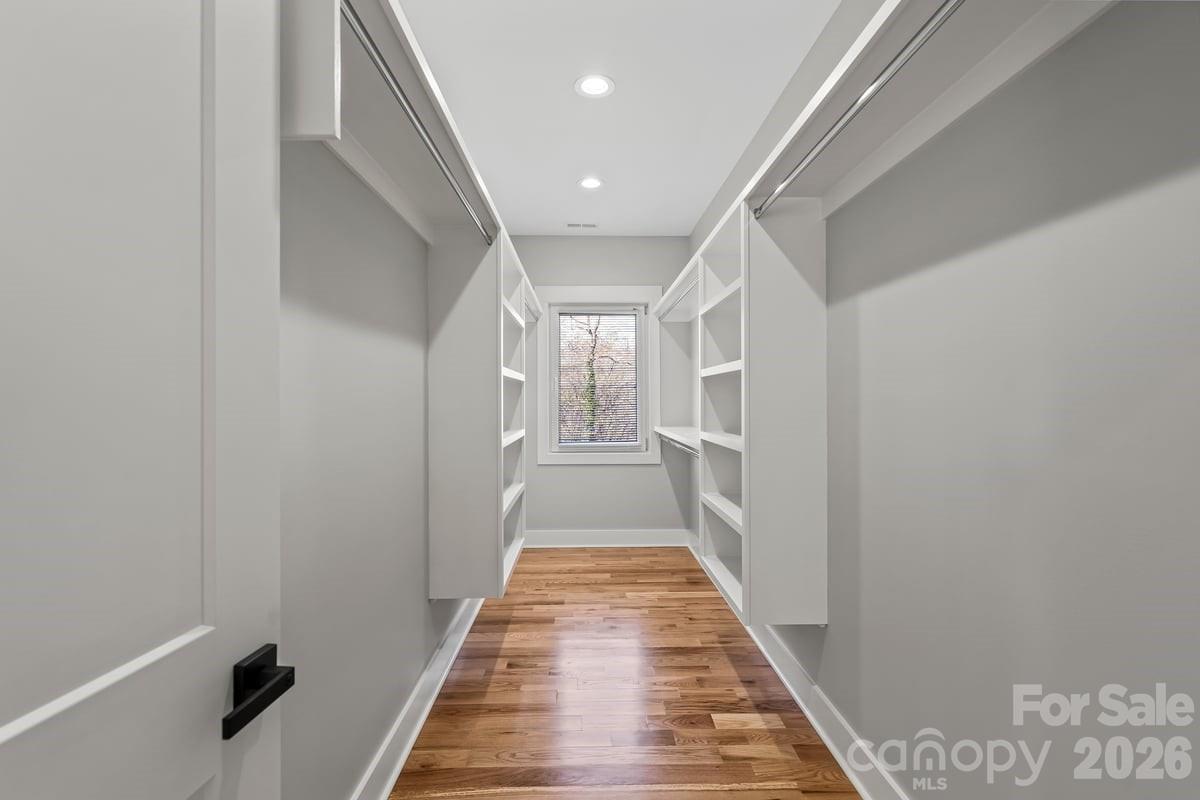 primary closet - 543 30th Avenue NW, Hickory
