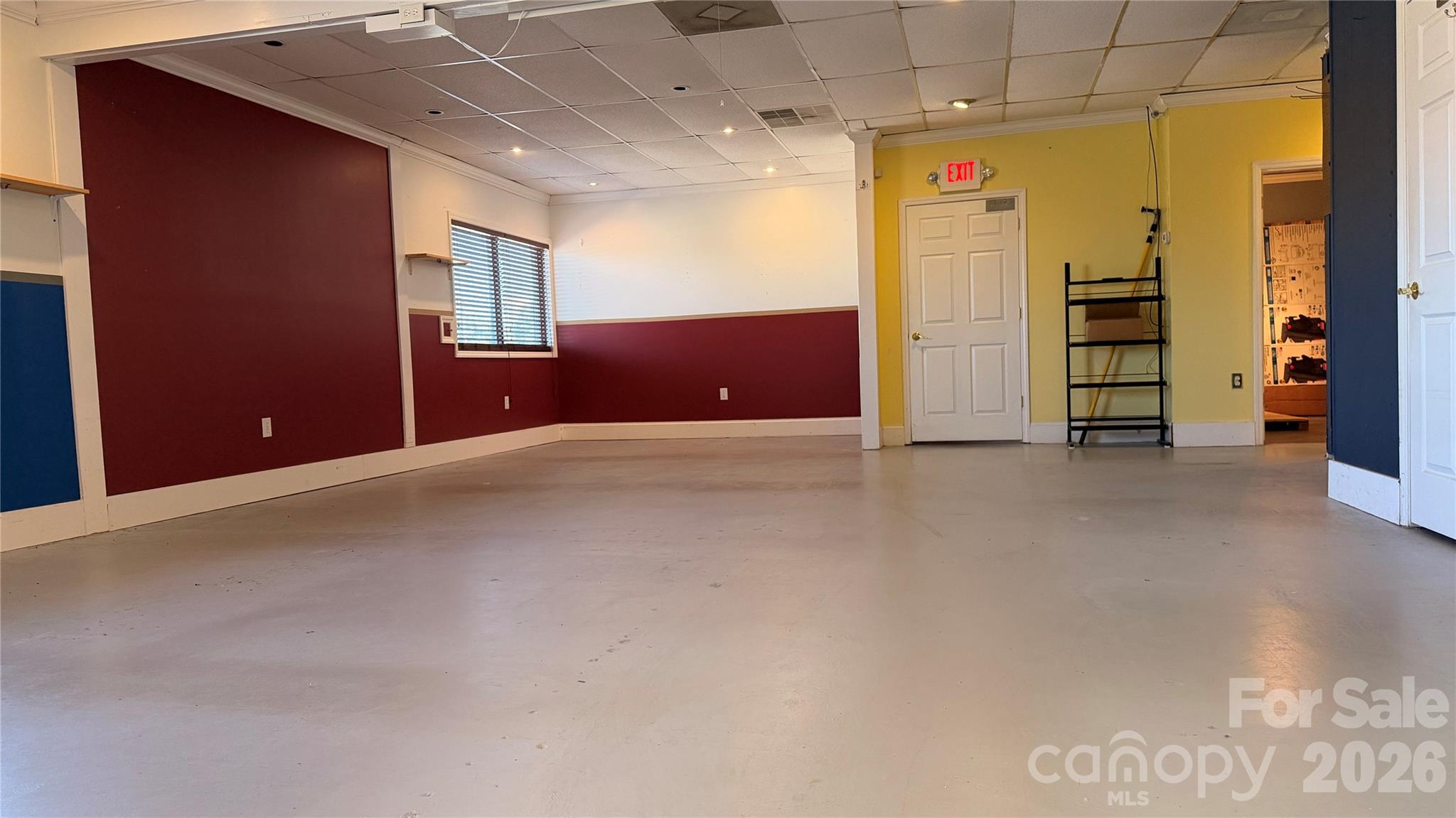 Showroom_2 - 1707 N Post Road, Shelby