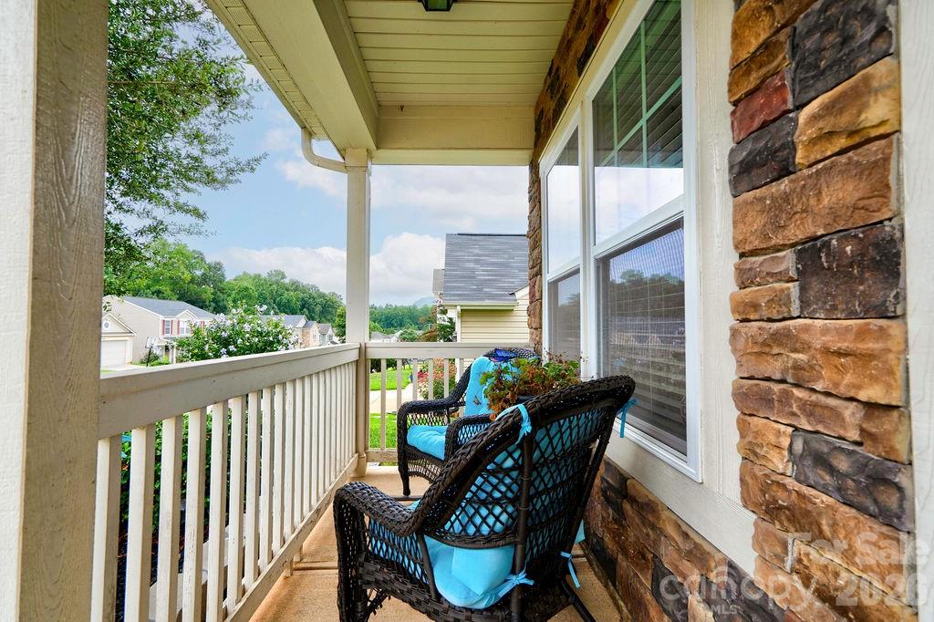 Single Family Residence at 3219 Pikes Peak Drive, Gastonia, photo 4 of 48