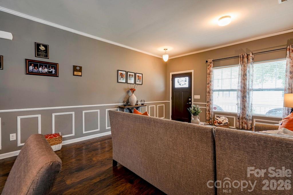 Single Family Residence at 3219 Pikes Peak Drive, Gastonia, photo 17 of 48