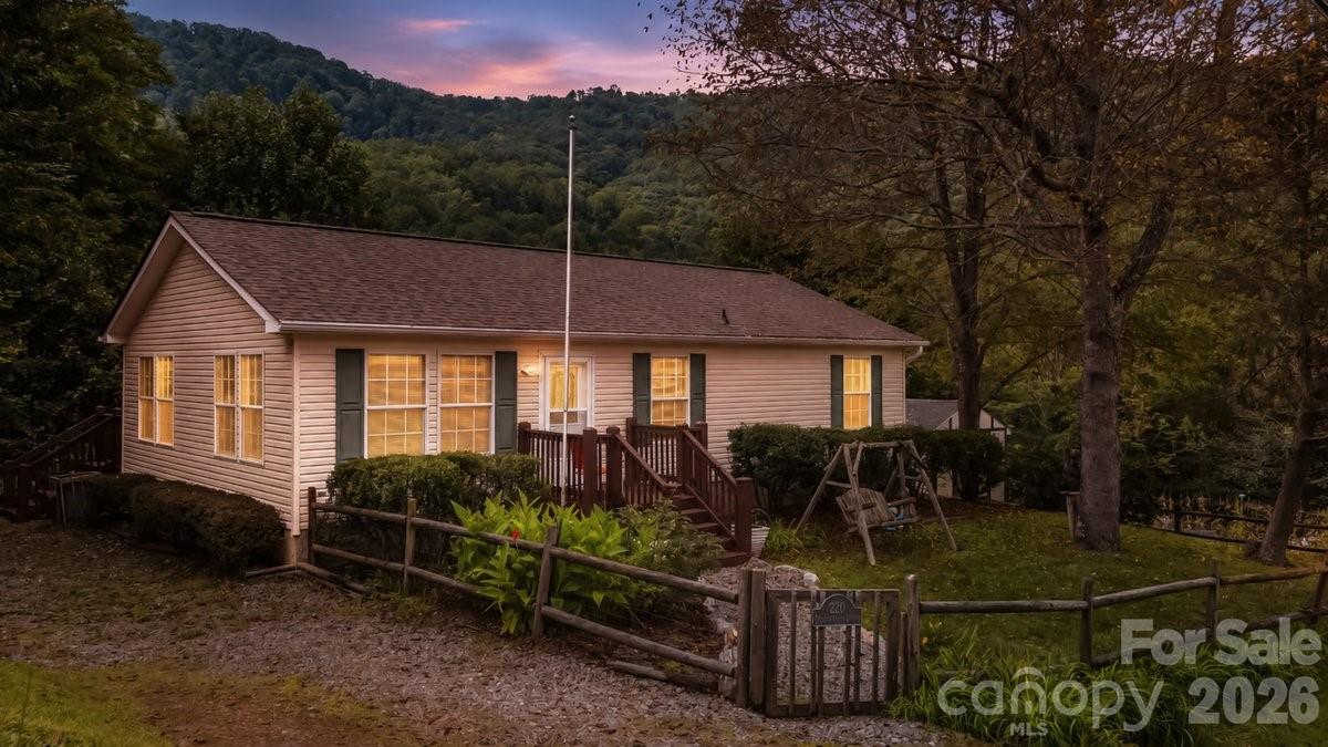220 Powderhorn Drive