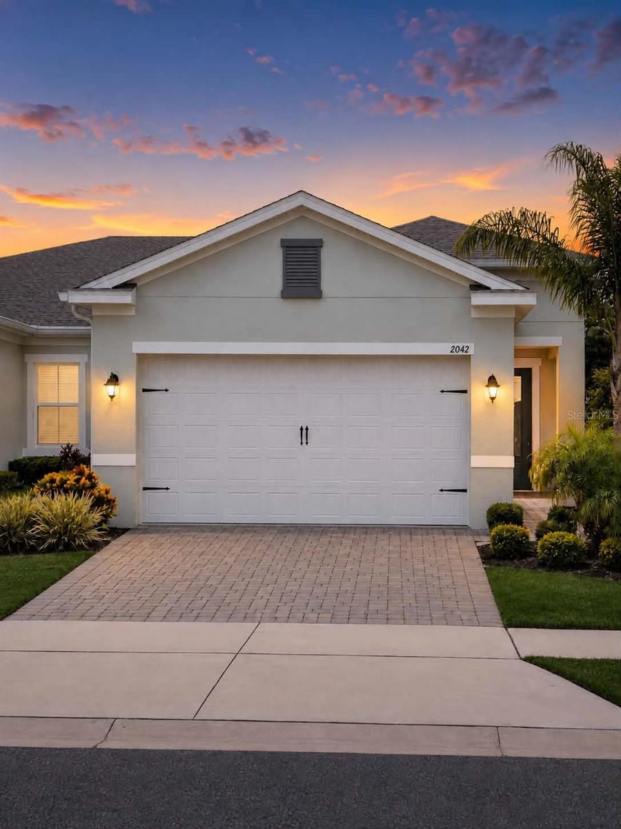 2042 KEY BAY TRL
