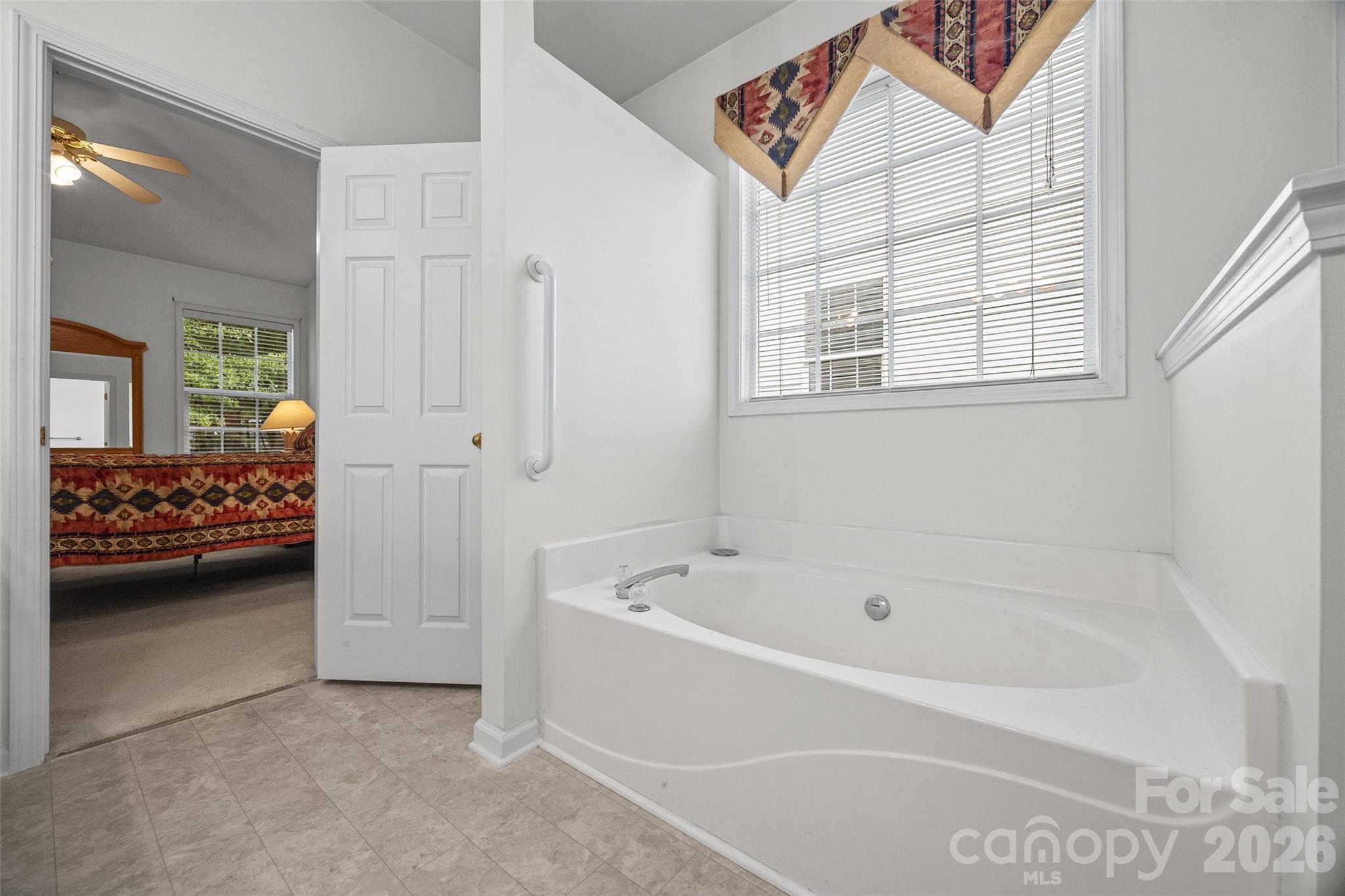 Single Family Residence at 258 Tradition Way, Rock Hill, photo 23 of 31