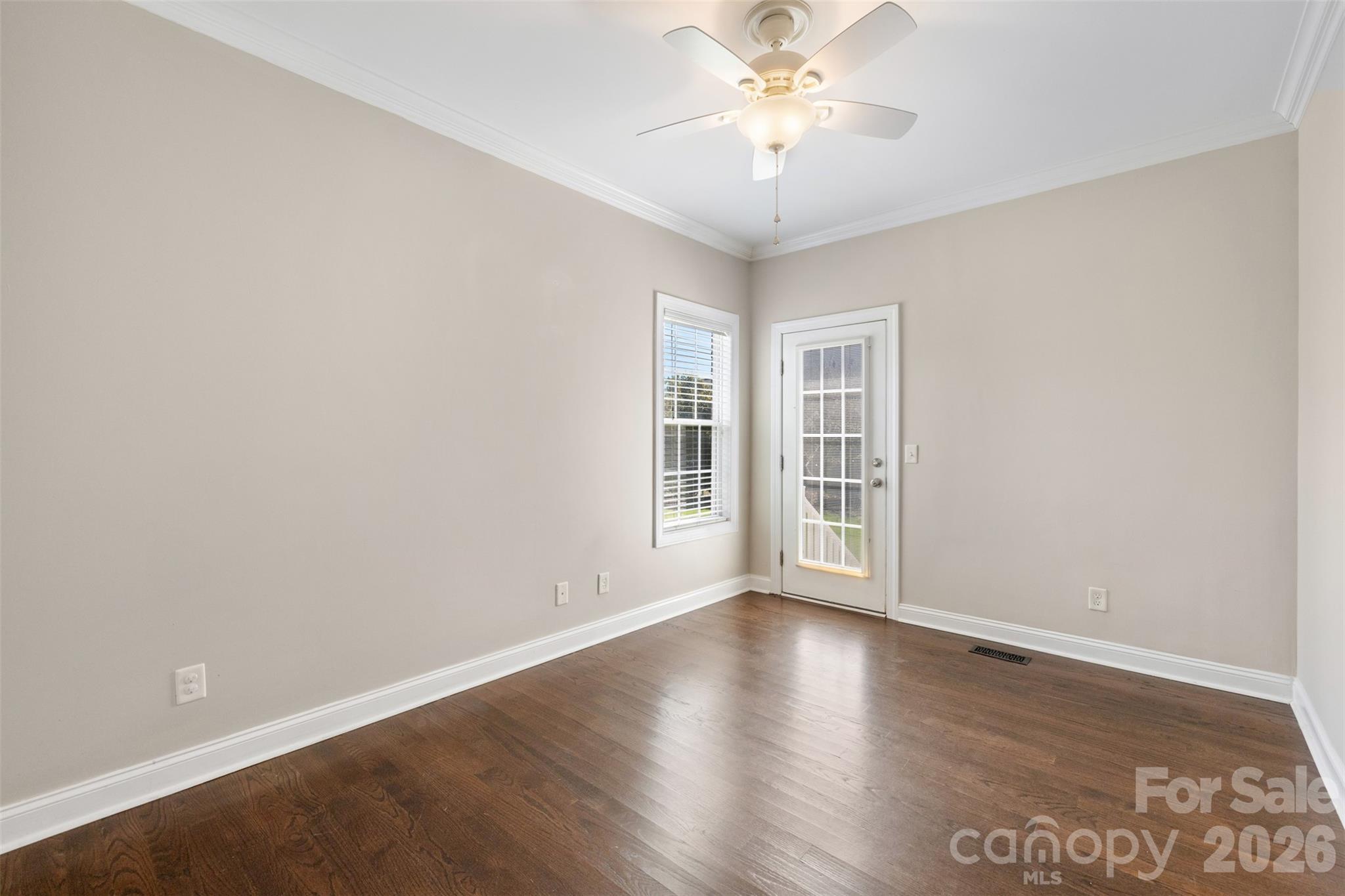 Downstairs secondary bedroom - 5508 Tillery Lane, Gastonia
