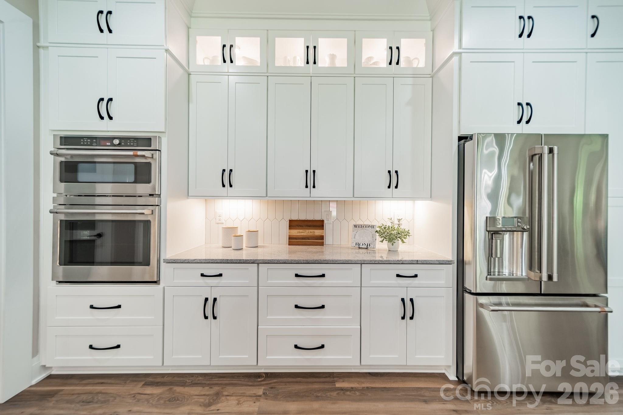 Soft-Close Cabinetry - 1725 Turtlewood Drive, Waxhaw