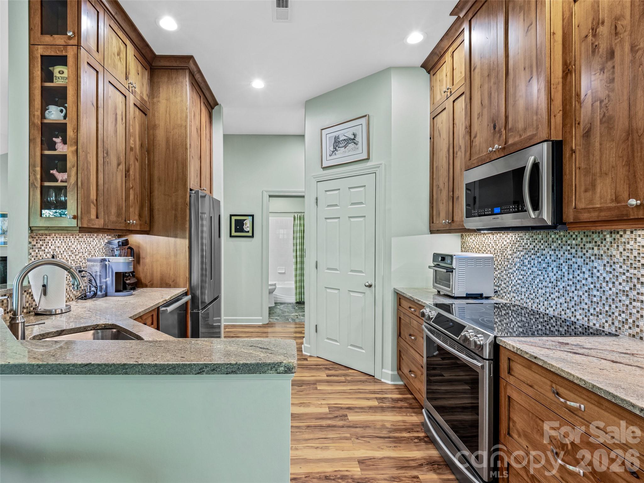 Condominium at 73 Ridgetop Circle, Brevard, photo 10 of 24