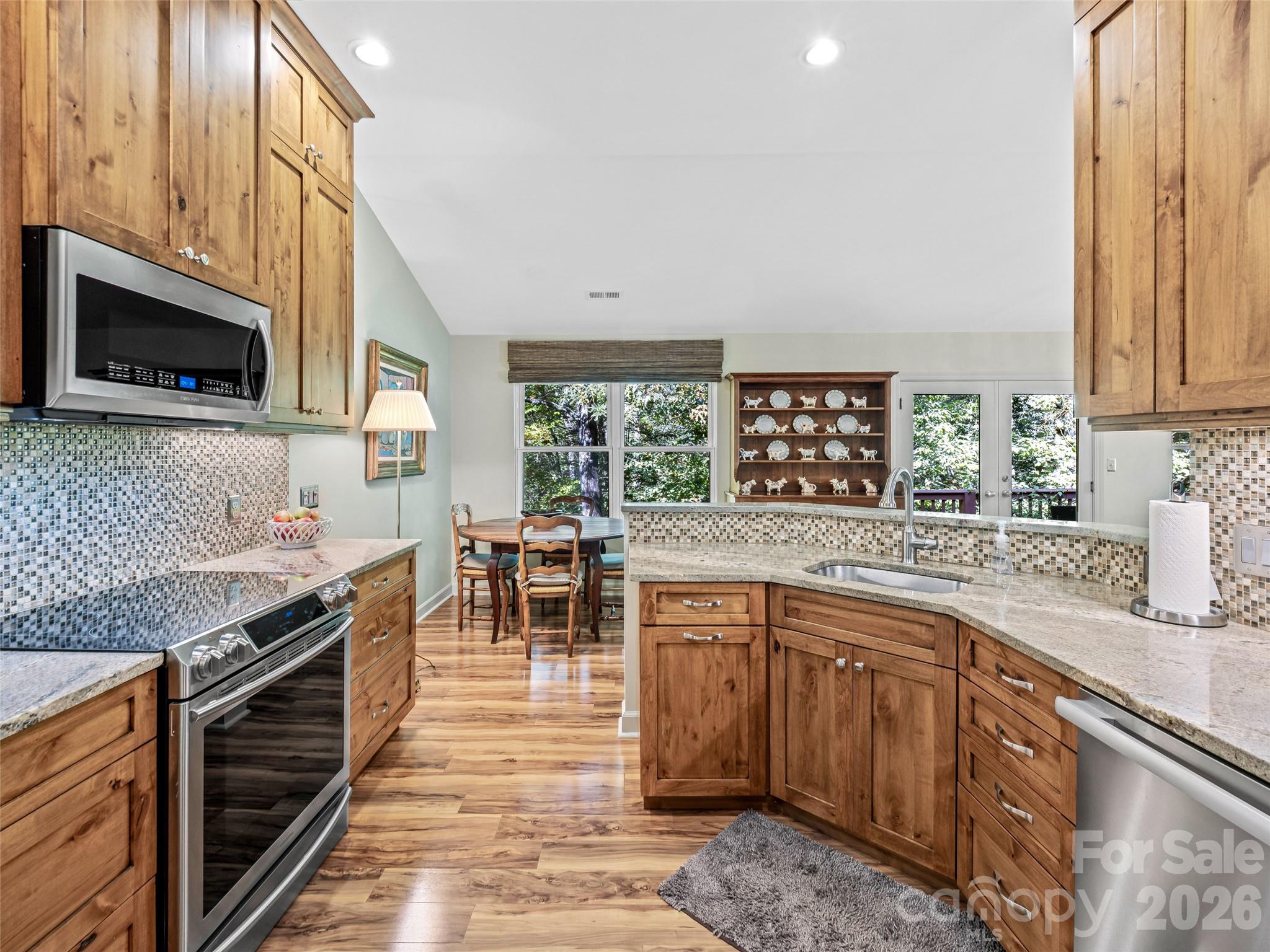 Condominium at 73 Ridgetop Circle, Brevard, photo 7 of 24