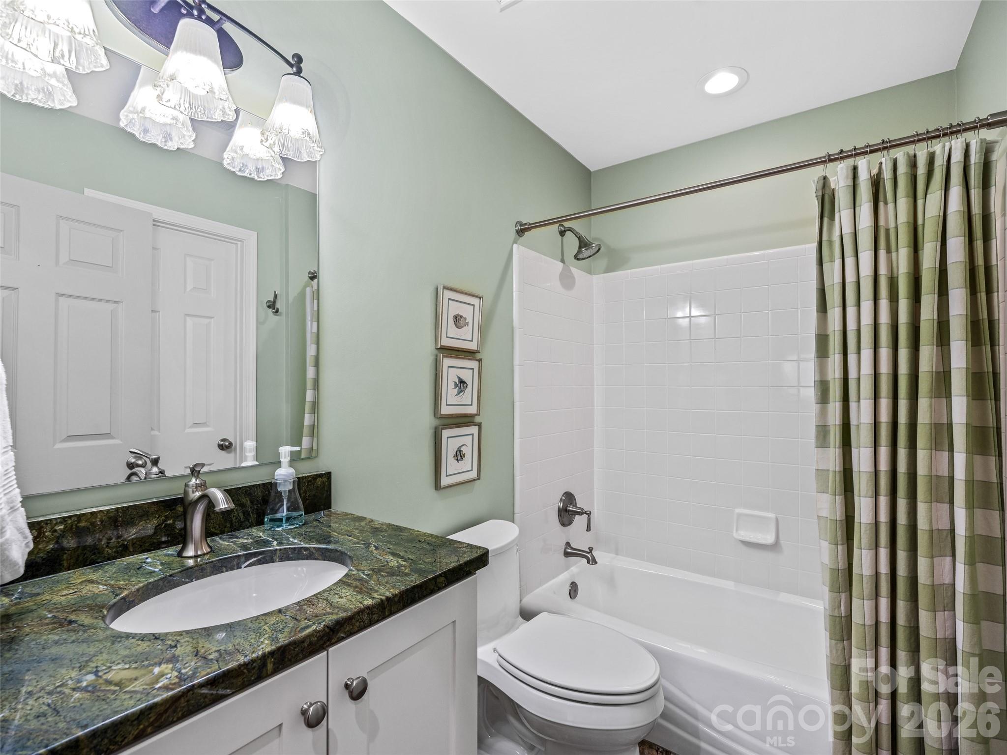 Condominium at 73 Ridgetop Circle, Brevard, photo 12 of 24