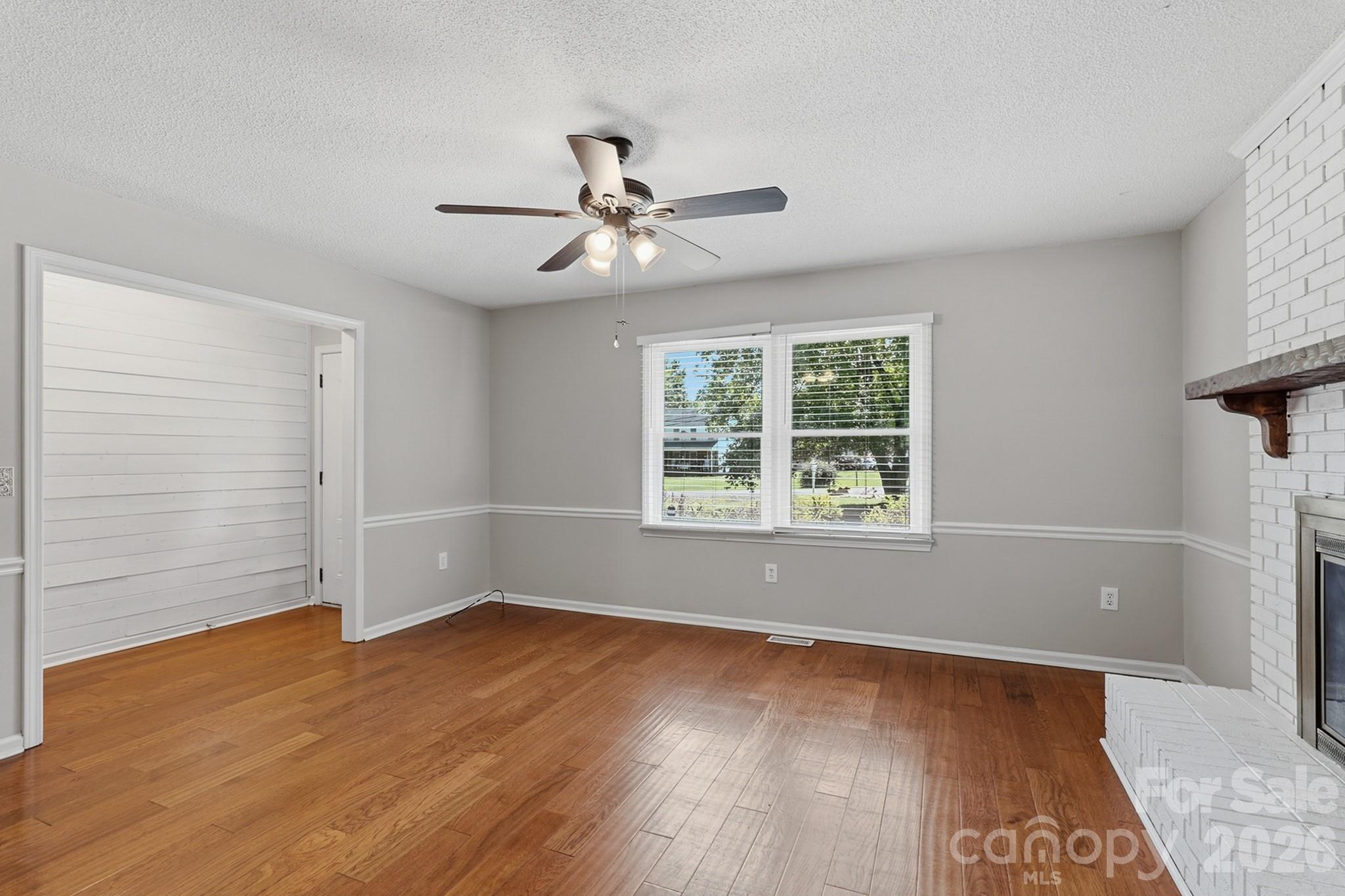 Single Family Residence at 3028 Dylan Place NW, Concord, photo 8 of 25