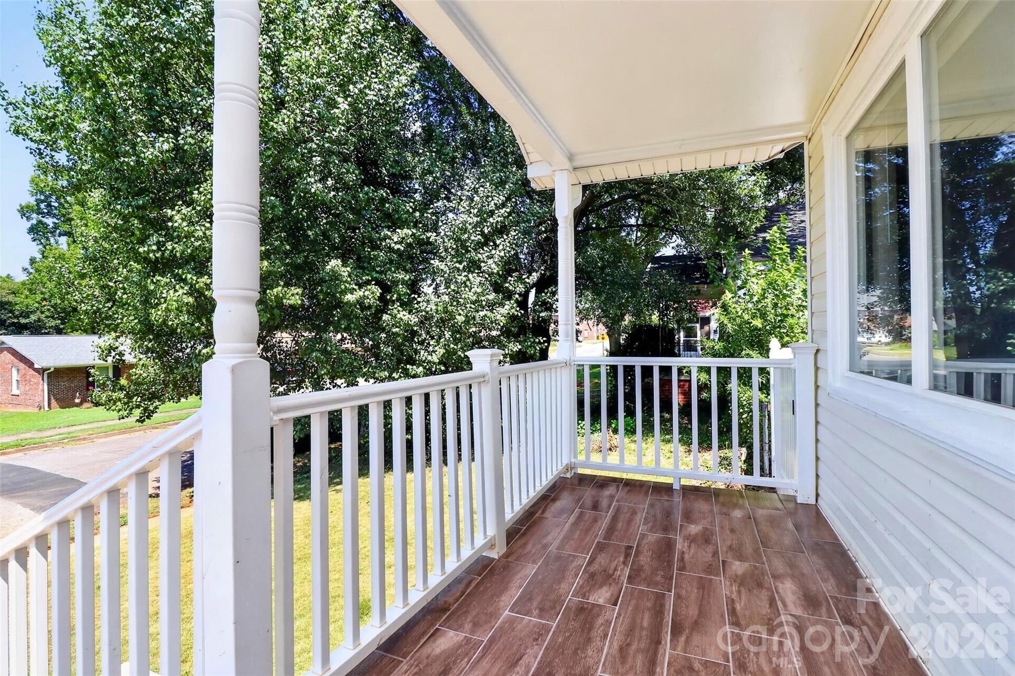 Single Family Residence at 1142 Eisenhower Road, Rock Hill, photo 6 of 33